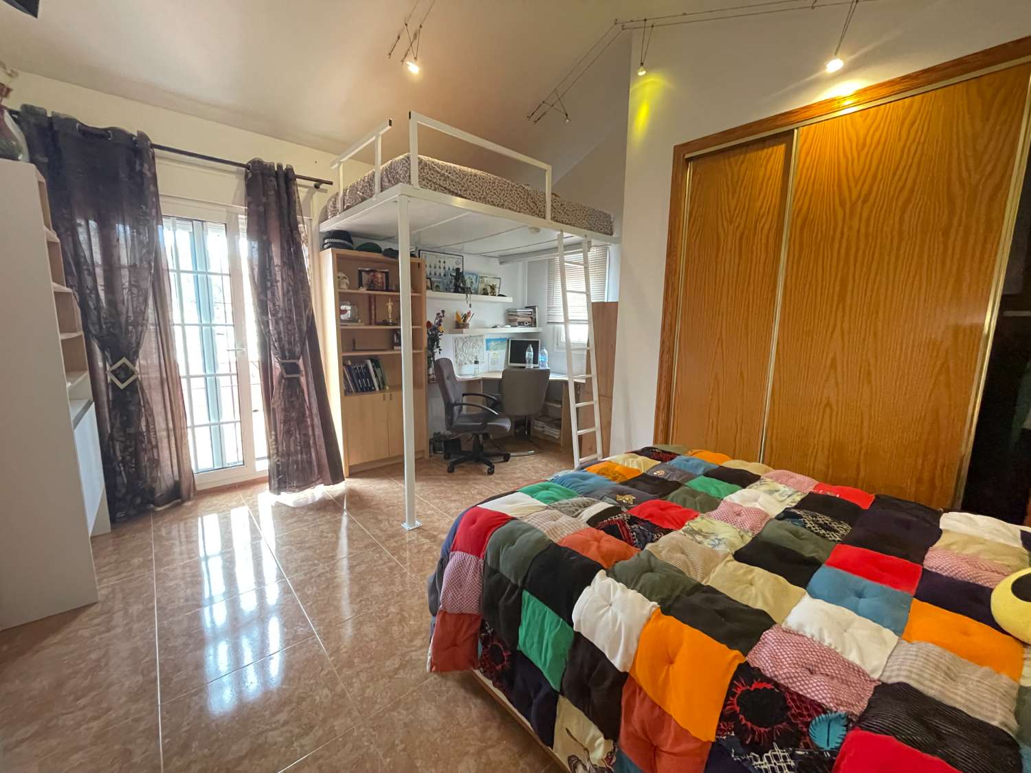 Stadthaus zum Verkauf in der Stadt Pau, Orihuela, Alicante!! 3 Schlafzimmer, 3 Badezimmer!!