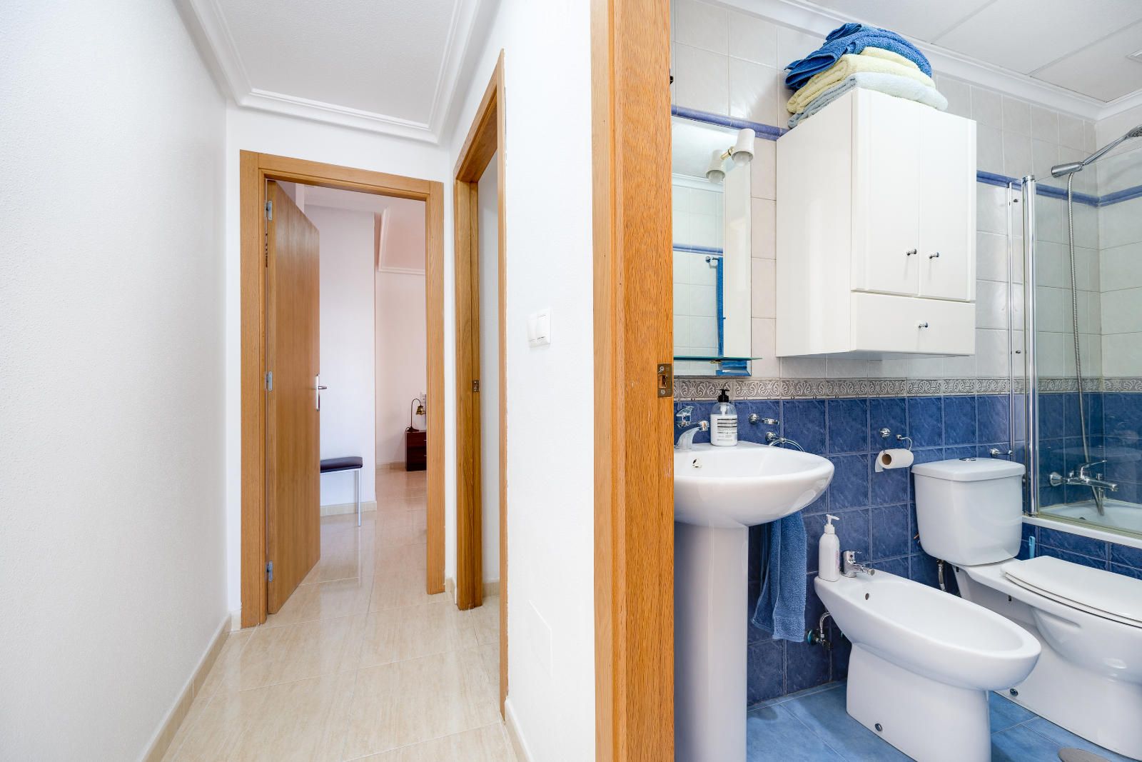 CERCA CENTRO PUEBLO Y PLAYAS