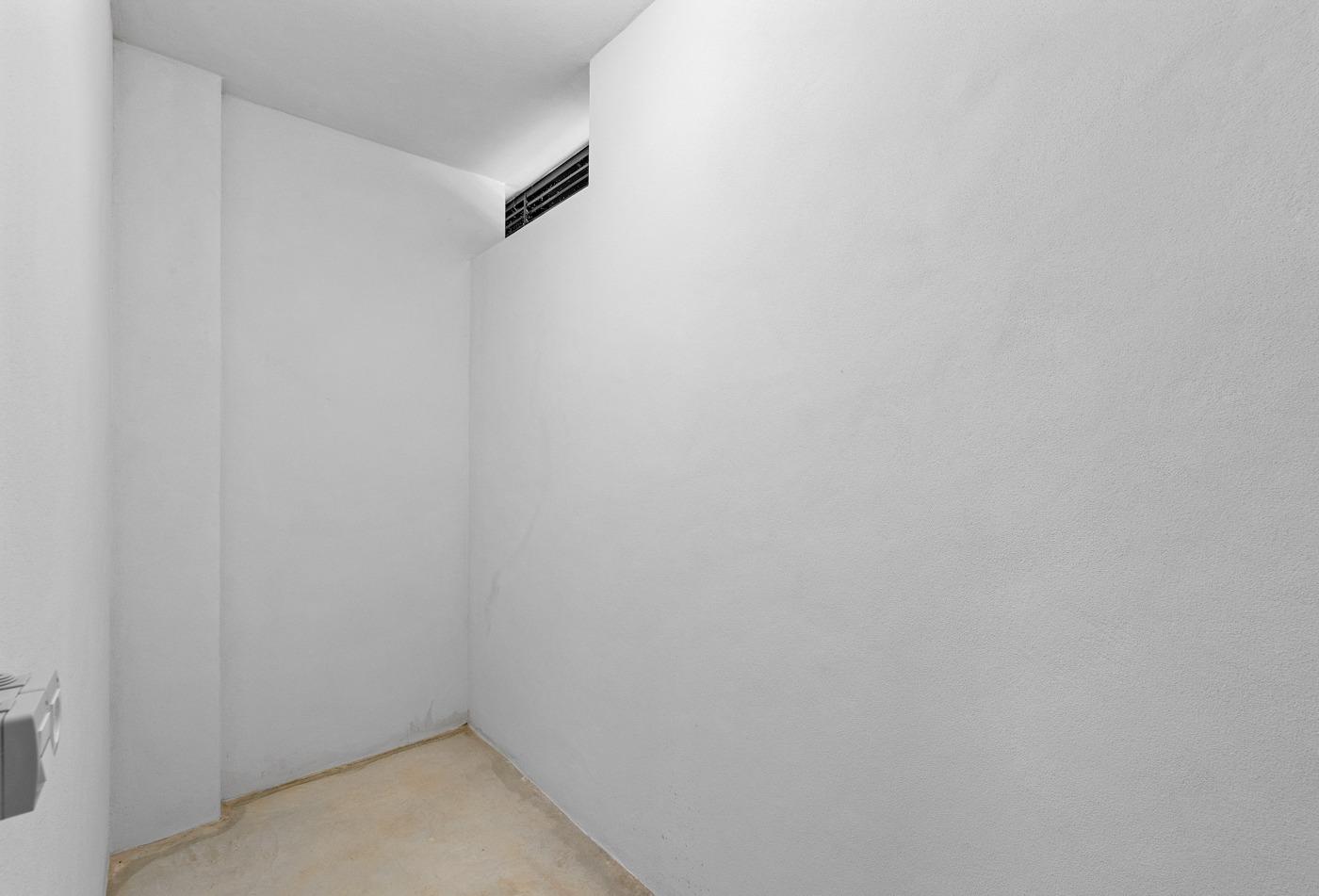 BONITO ATICO CERCA CAMPO DE GOLF