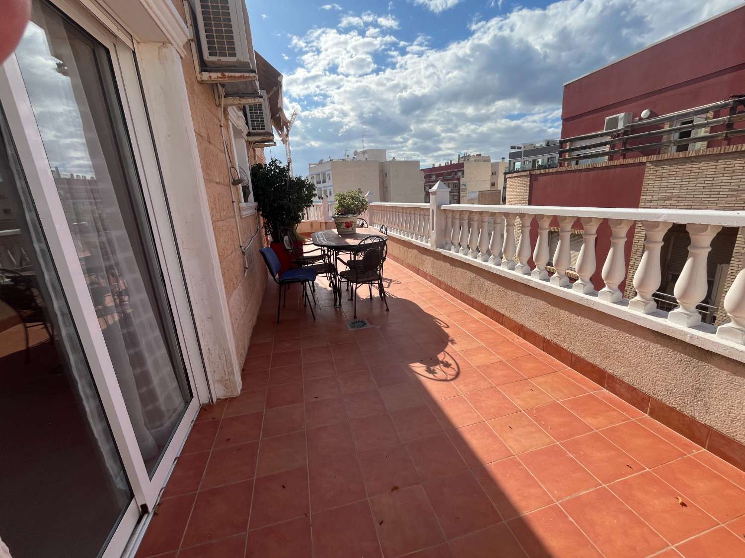 ATICO CENTRO PARA VIVIR TODO EL AÑO