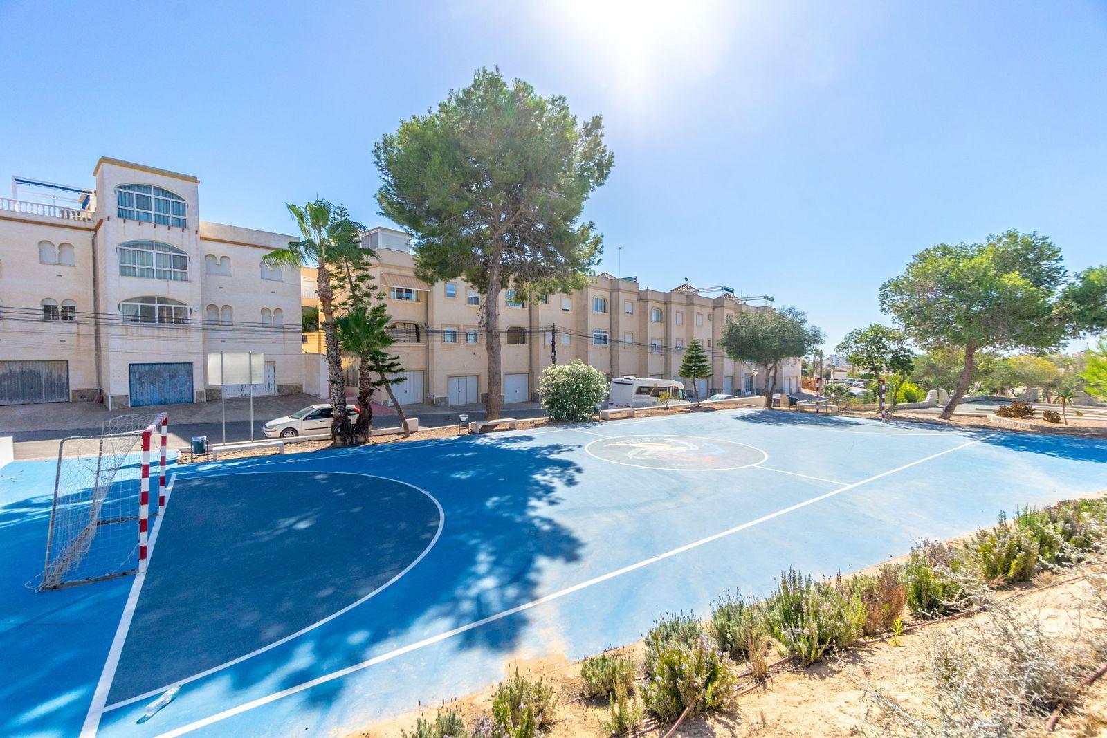 Casa en venta en Orihuela Costa