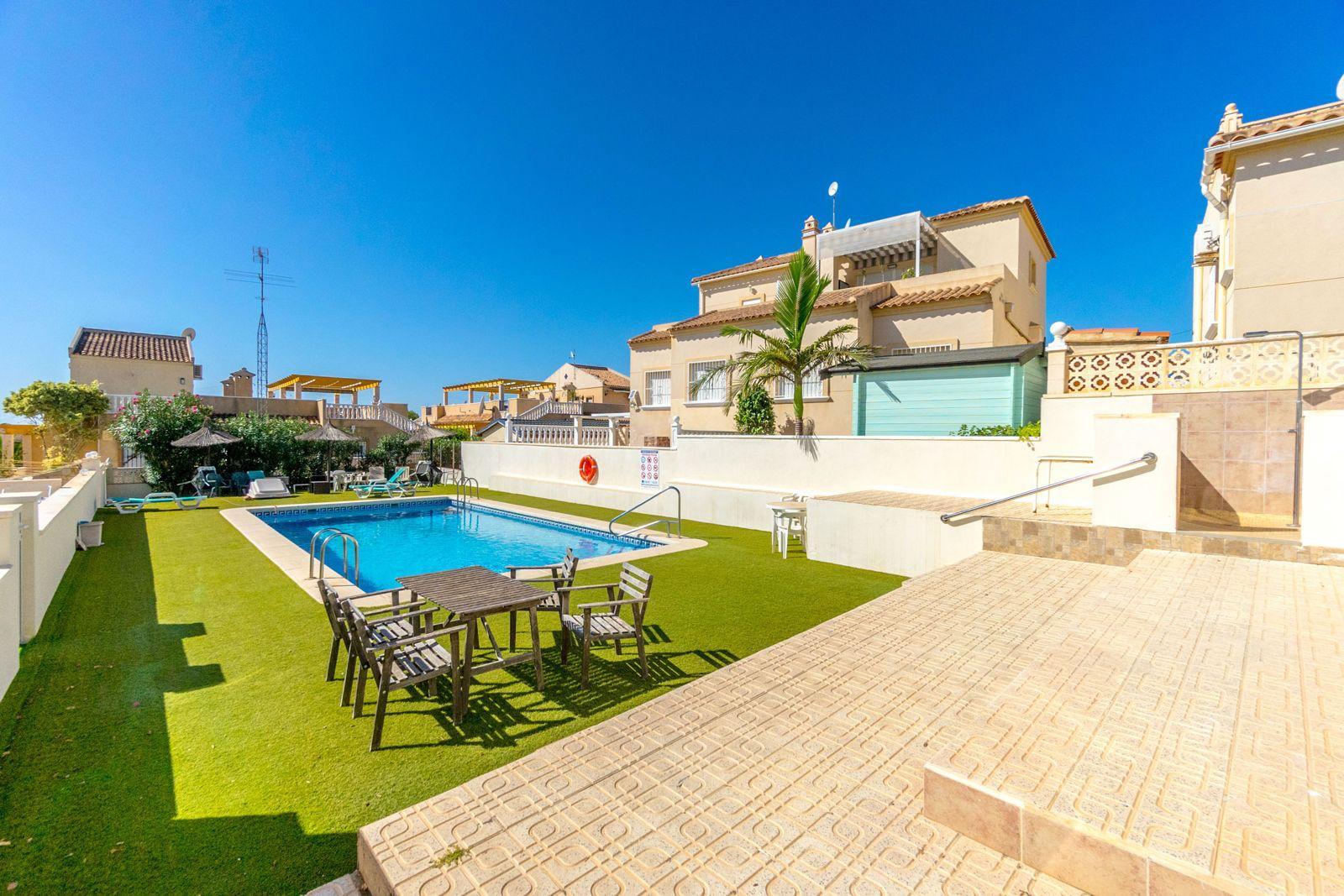 Casa en venta en Orihuela Costa
