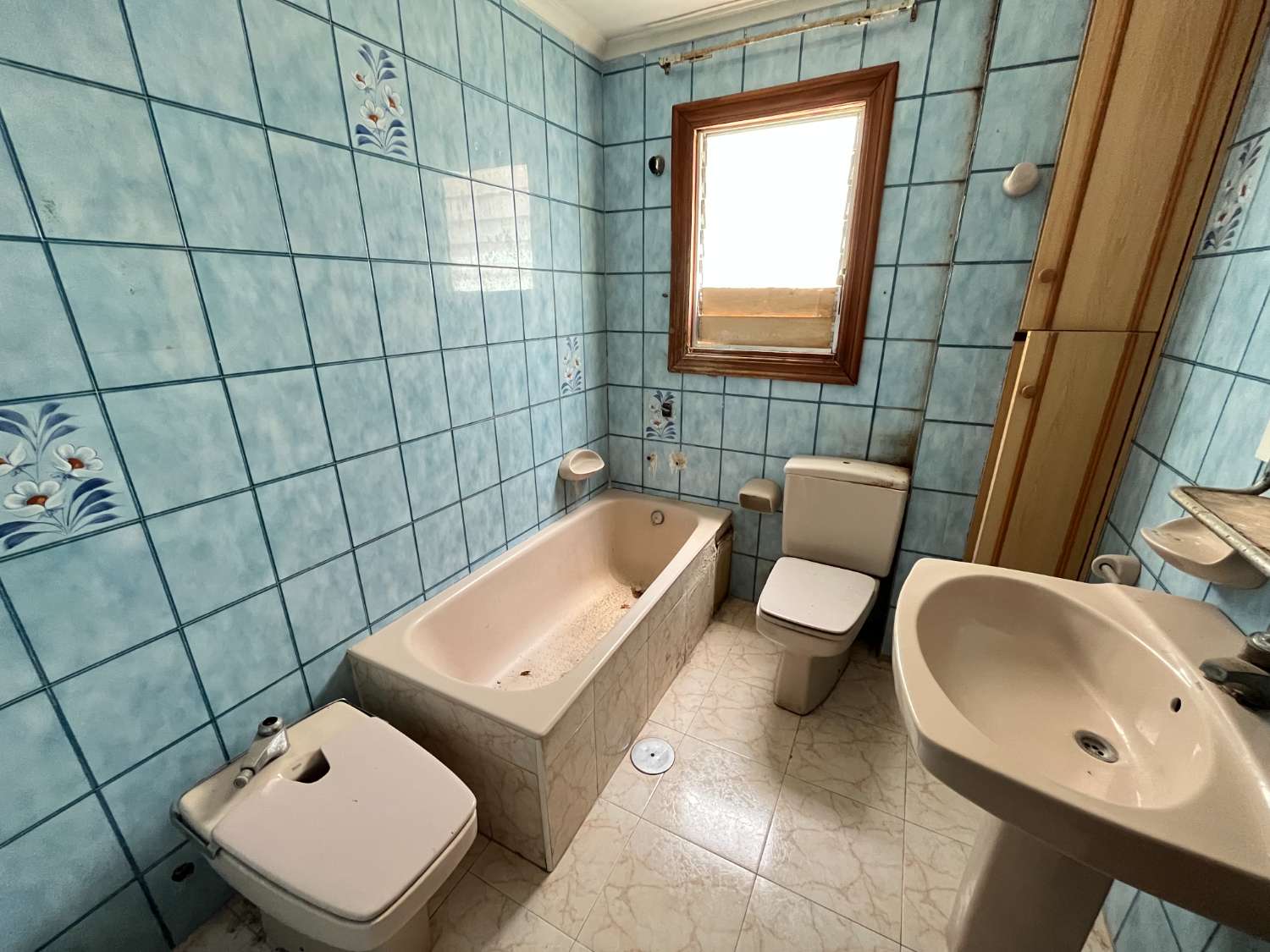 PISO EN VENTA CENTRO DE BIGASTRO PARA REFORMAR