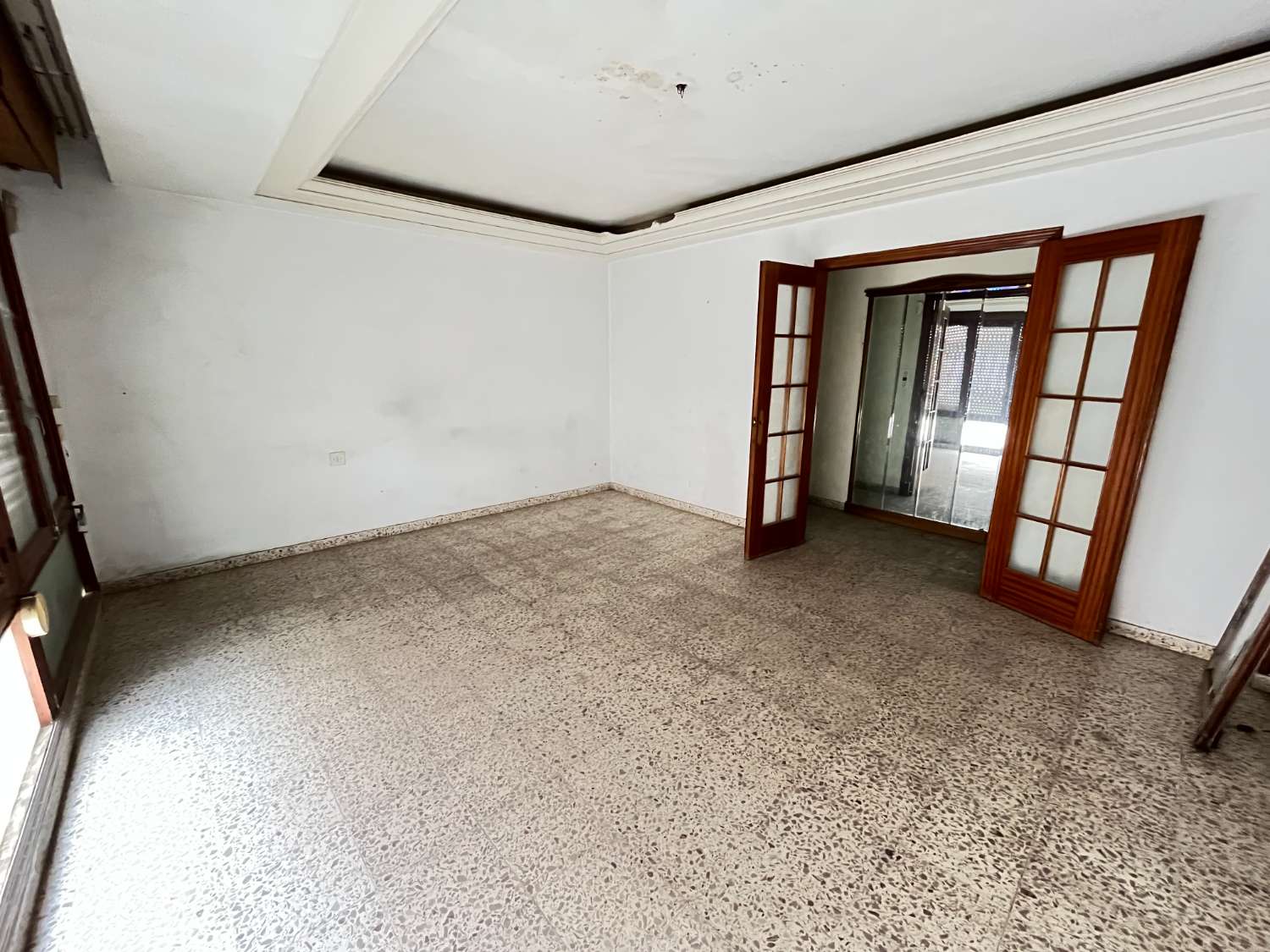 PISO EN VENTA CENTRO DE BIGASTRO PARA REFORMAR