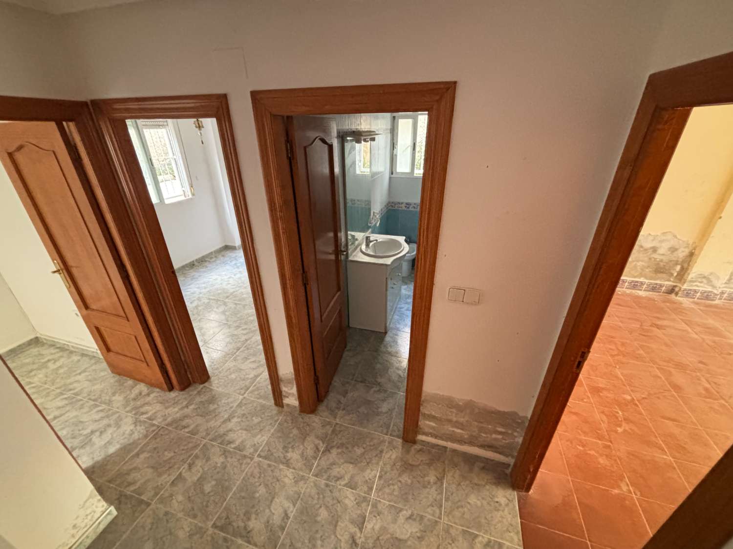 Enebolig til salgs til San Miguel de Salinas