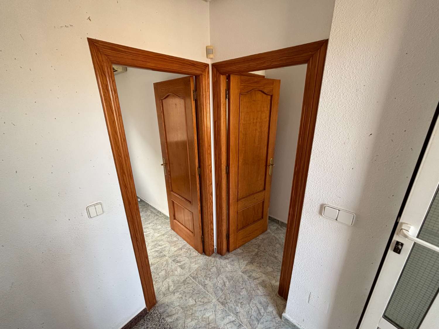 Enebolig til salgs til San Miguel de Salinas