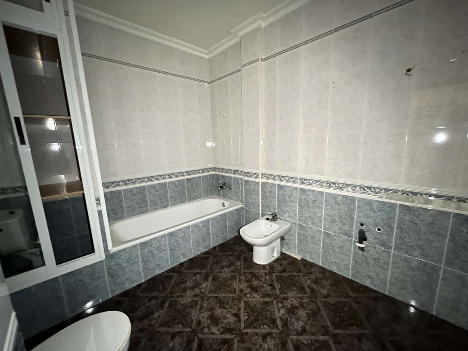 Casa Adosada en Venta en Daya Nueva – 195 m² construidos | 165 m² útiles