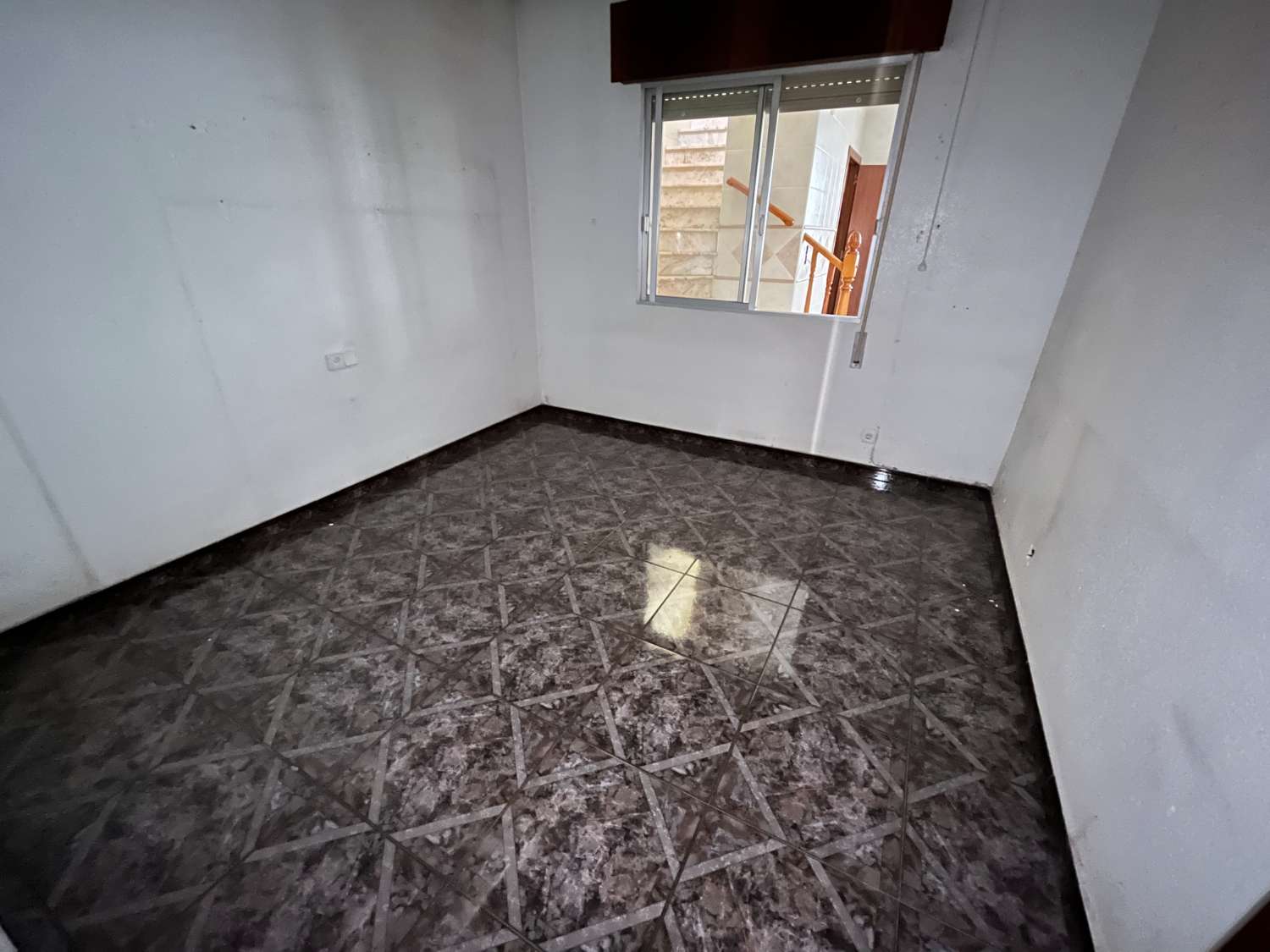 Casa Adosada en Venta en Daya Nueva – 195 m² construidos | 165 m² útiles