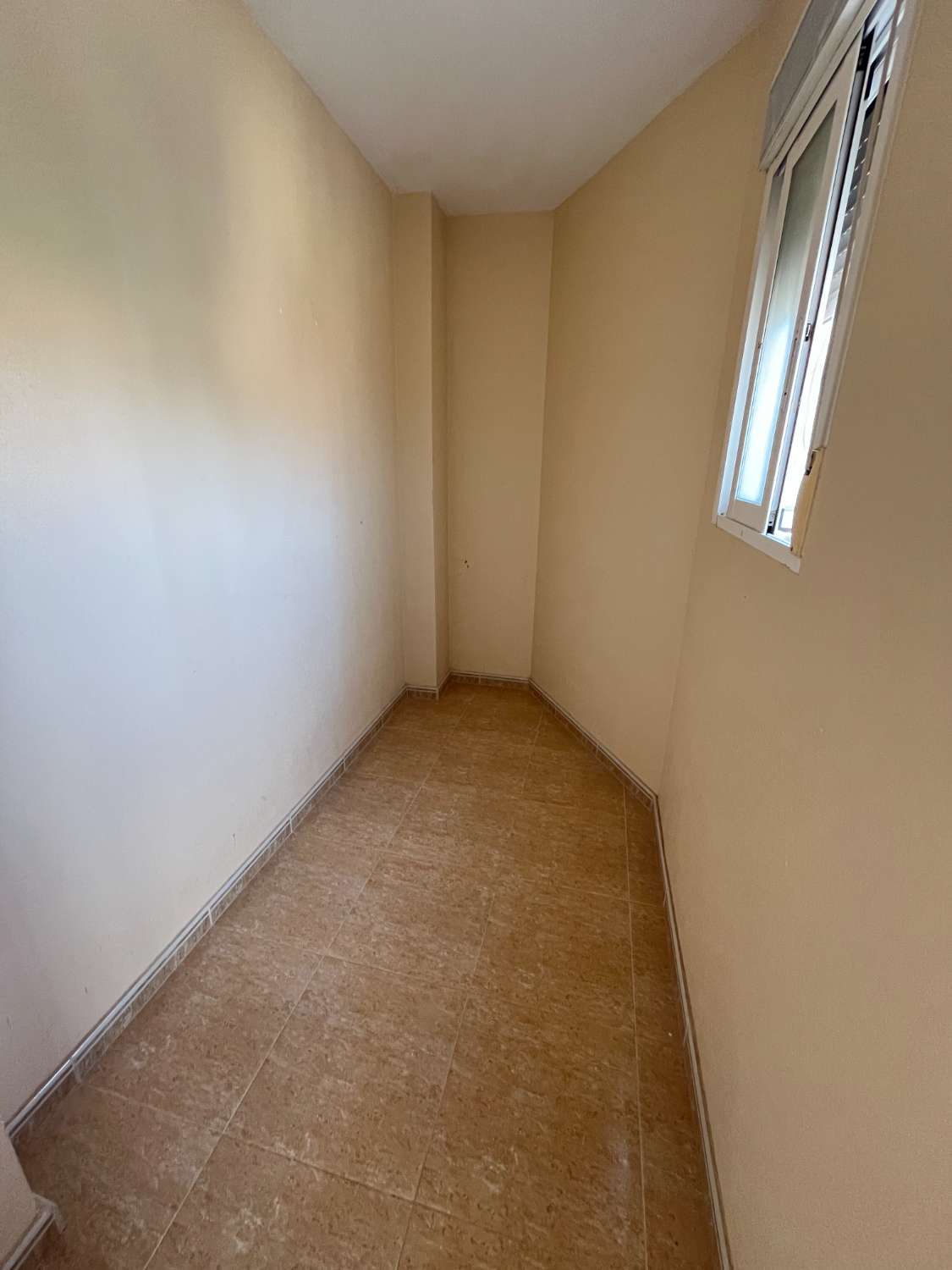 Dúplex Pareado en Venta en La Murada – 256 m² construidos 5 dormitorios 3 baños –