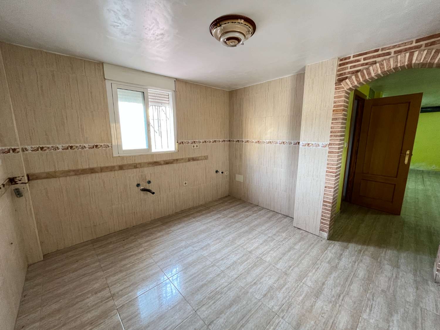 Dúplex Pareado en Venta en La Murada – 256 m² construidos 5 dormitorios 3 baños –