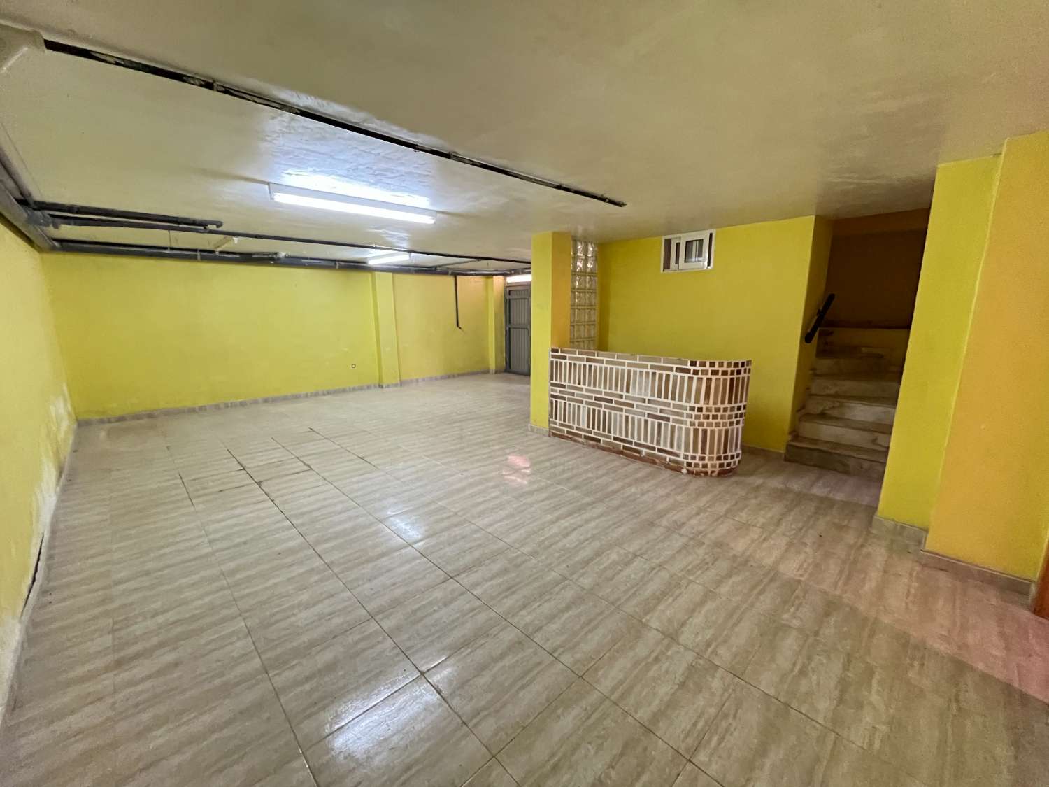 Dúplex Pareado en Venta en La Murada – 256 m² construidos 5 dormitorios 3 baños –