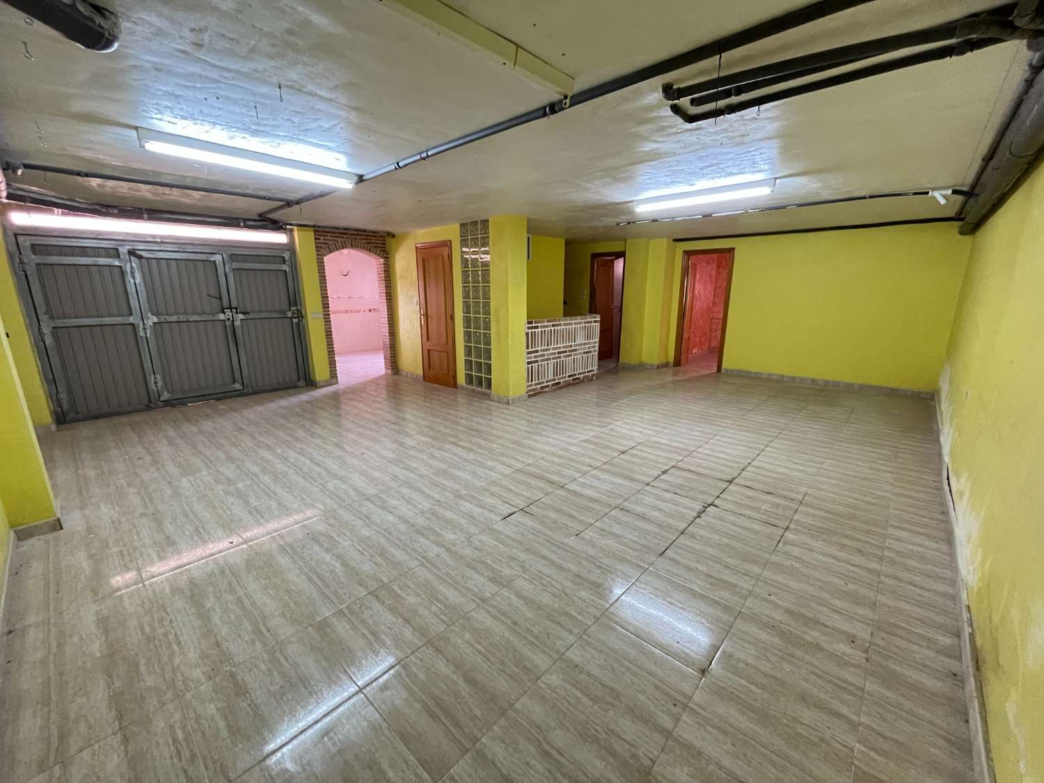 Dúplex Pareado en Venta en La Murada – 256 m² construidos 5 dormitorios 3 baños –