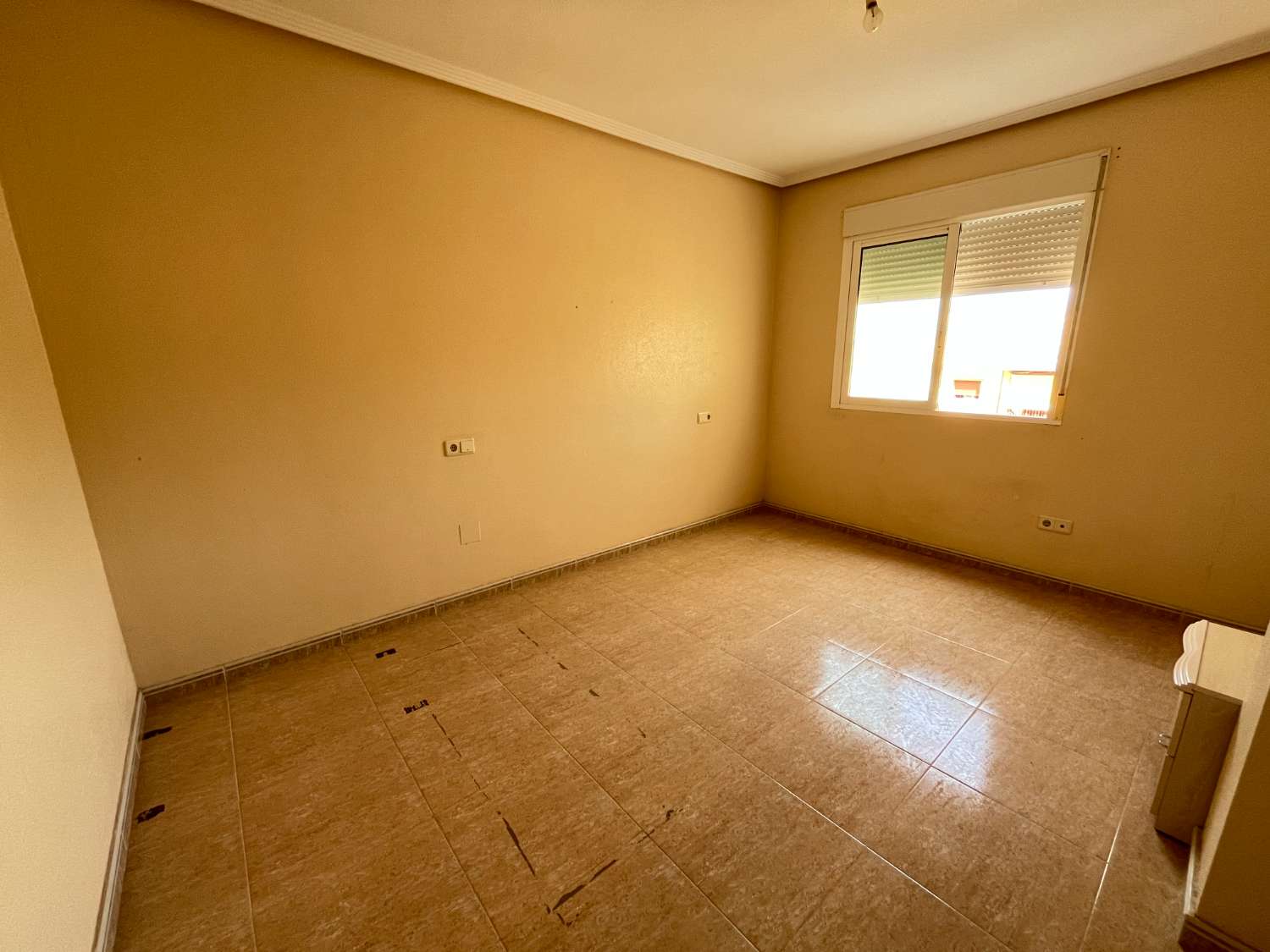 Dúplex Pareado en Venta en La Murada – 256 m² construidos 5 dormitorios 3 baños –