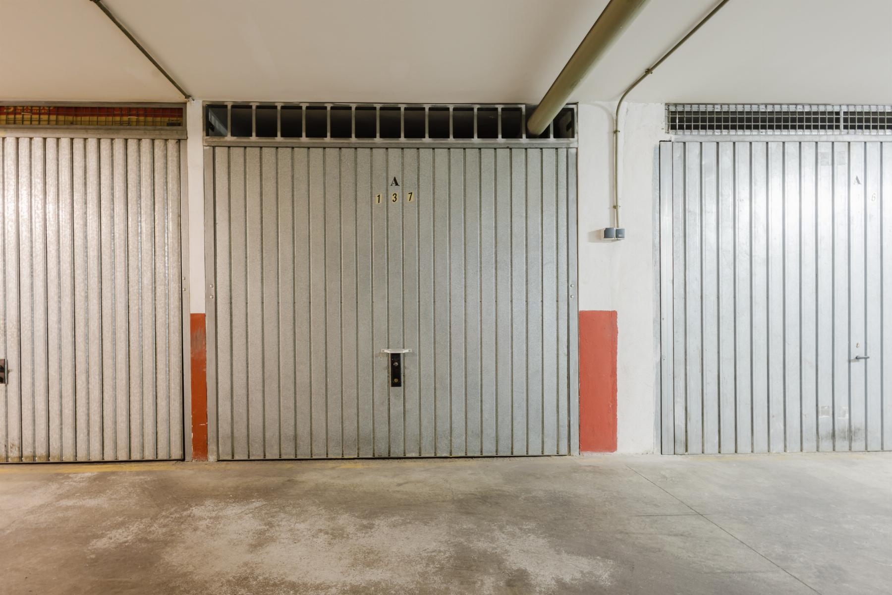 КРАСИВЫЙ ПЕНТХАУС НА БЕРЕГУ МОРЯ