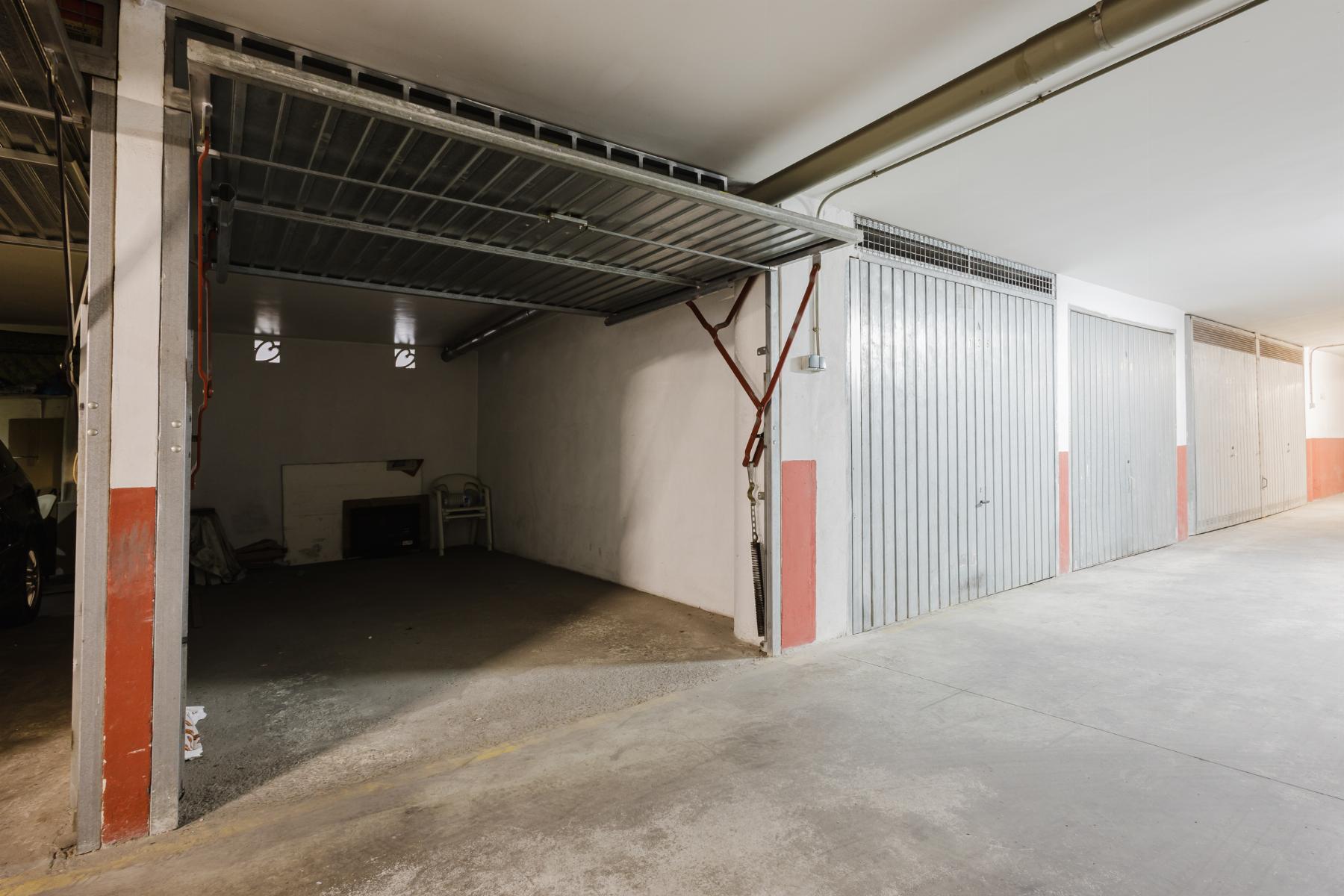 КРАСИВЫЙ ПЕНТХАУС НА БЕРЕГУ МОРЯ