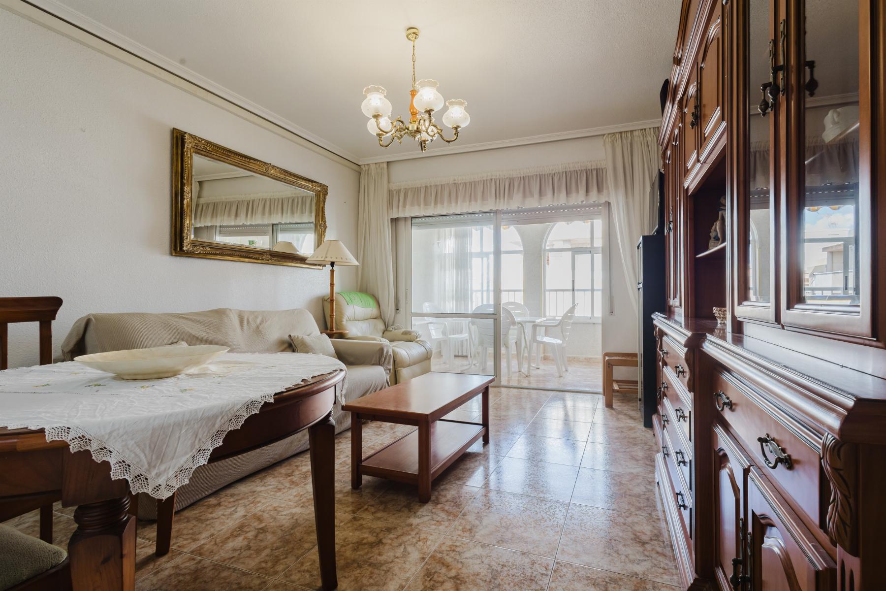 КРАСИВЫЙ ПЕНТХАУС НА БЕРЕГУ МОРЯ