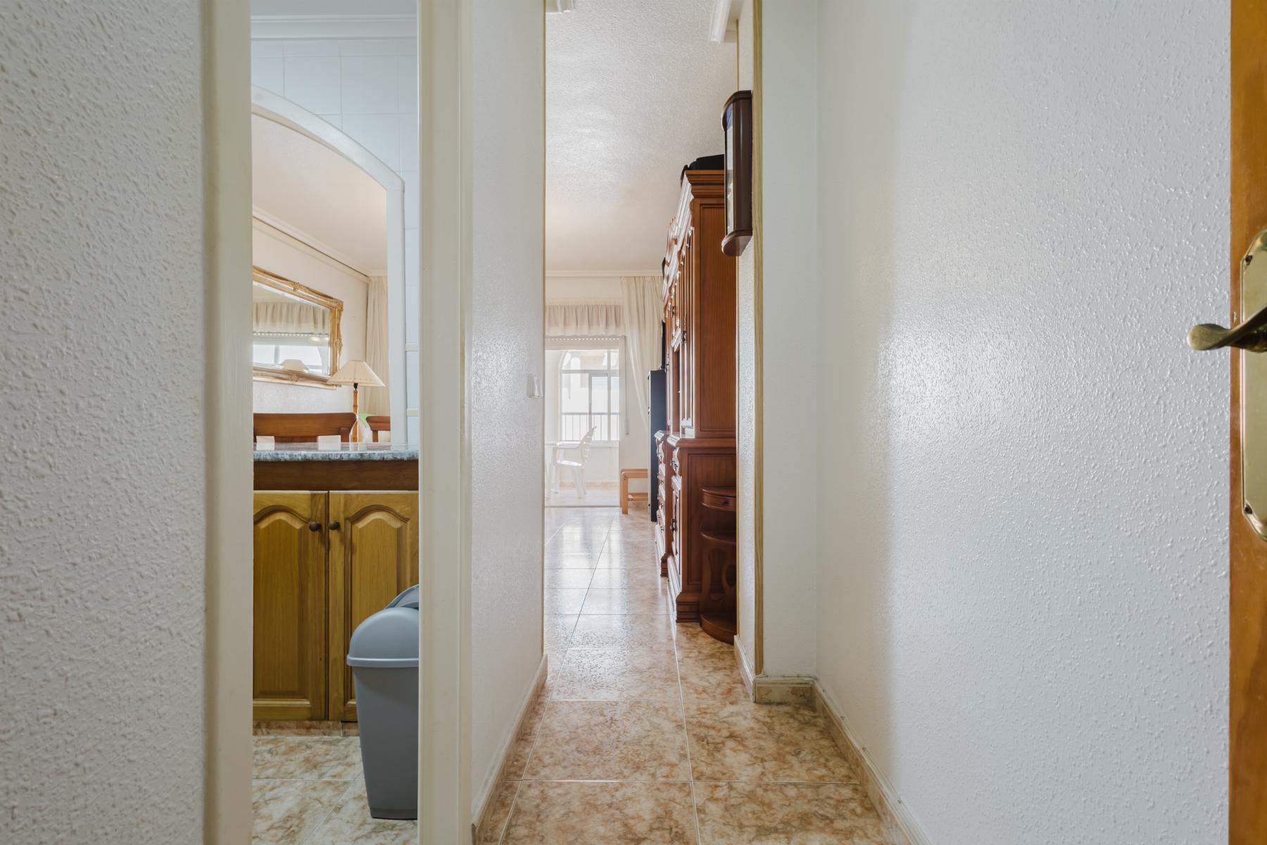 КРАСИВЫЙ ПЕНТХАУС НА БЕРЕГУ МОРЯ