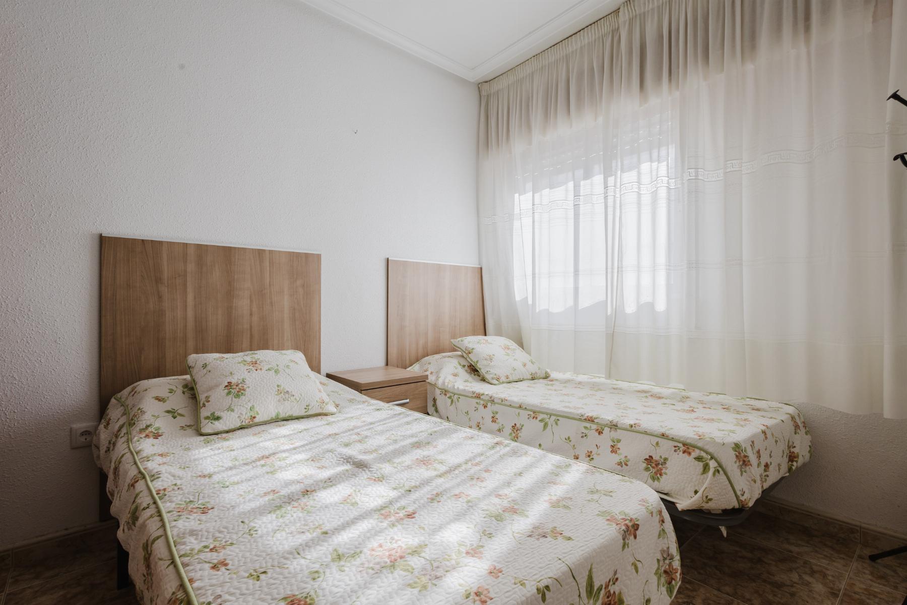 КРАСИВЫЙ ПЕНТХАУС НА БЕРЕГУ МОРЯ