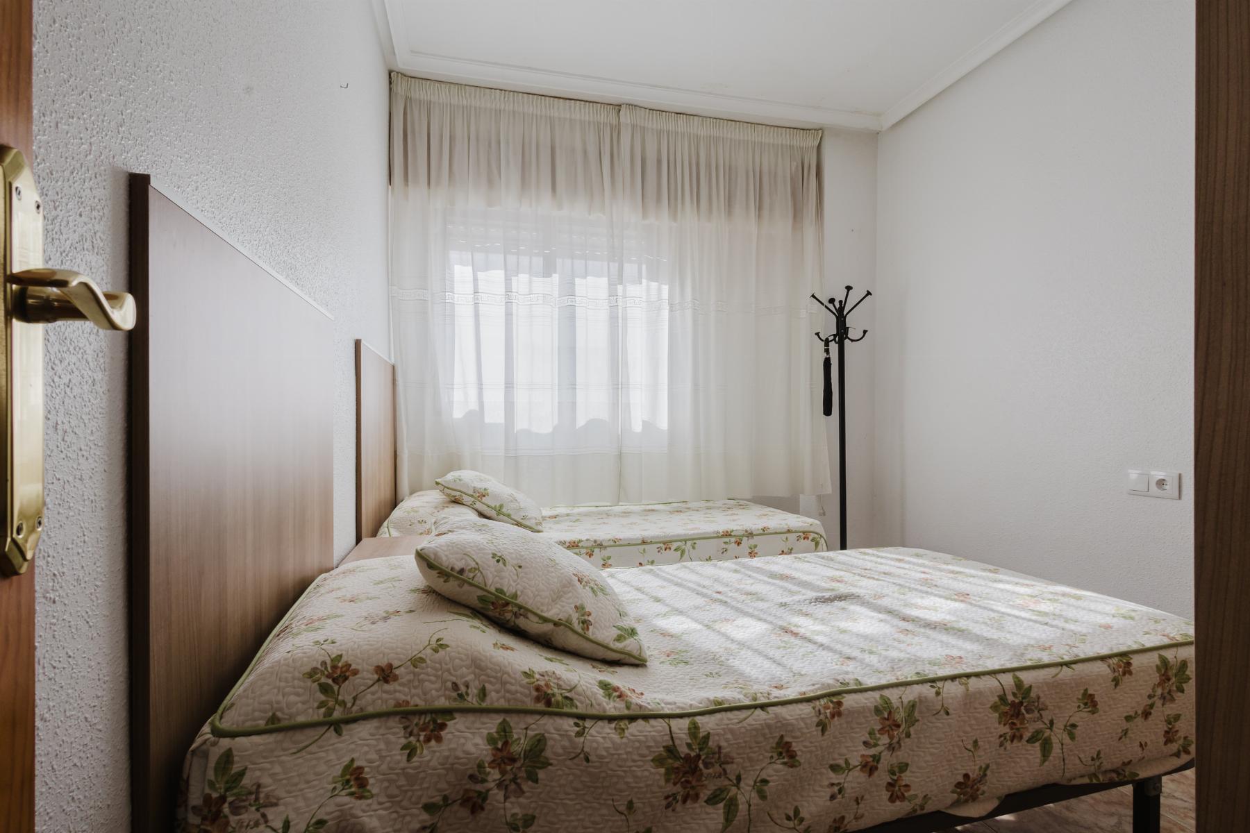 КРАСИВЫЙ ПЕНТХАУС НА БЕРЕГУ МОРЯ