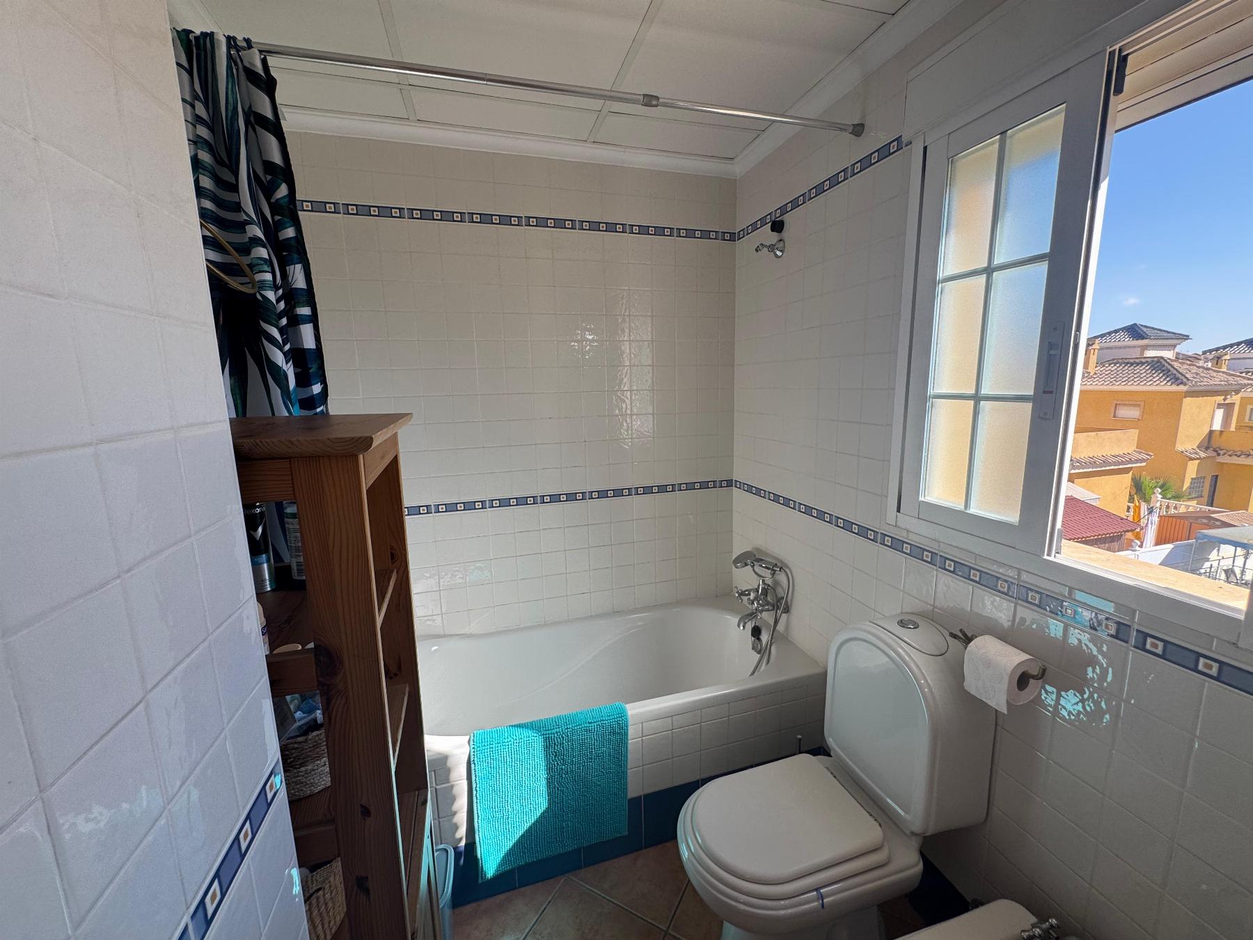 Chalet en venta en Algorfa