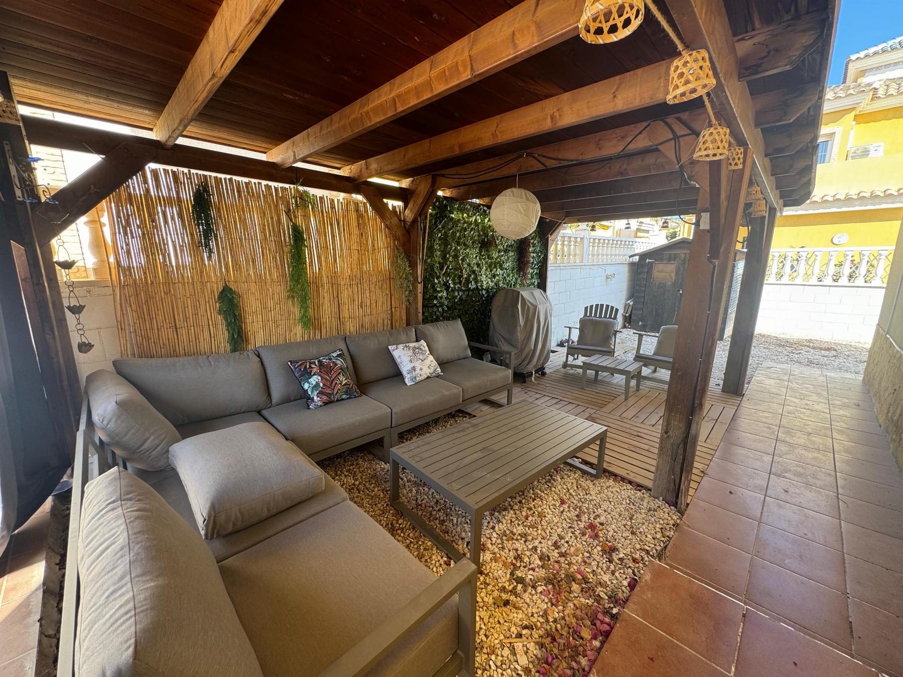 Chalet en venta en Algorfa