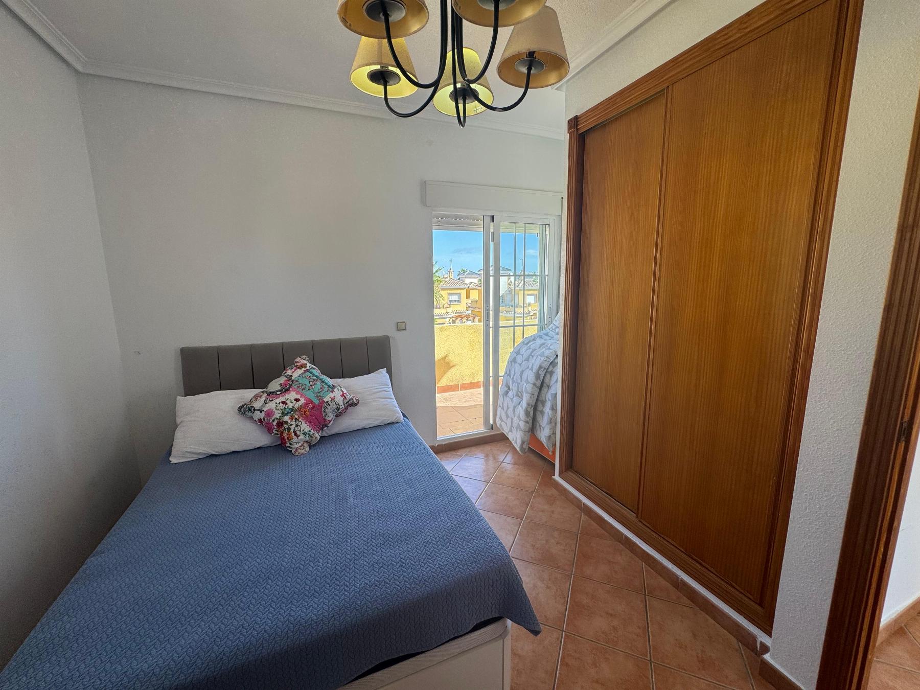 Chalet en venta en Algorfa