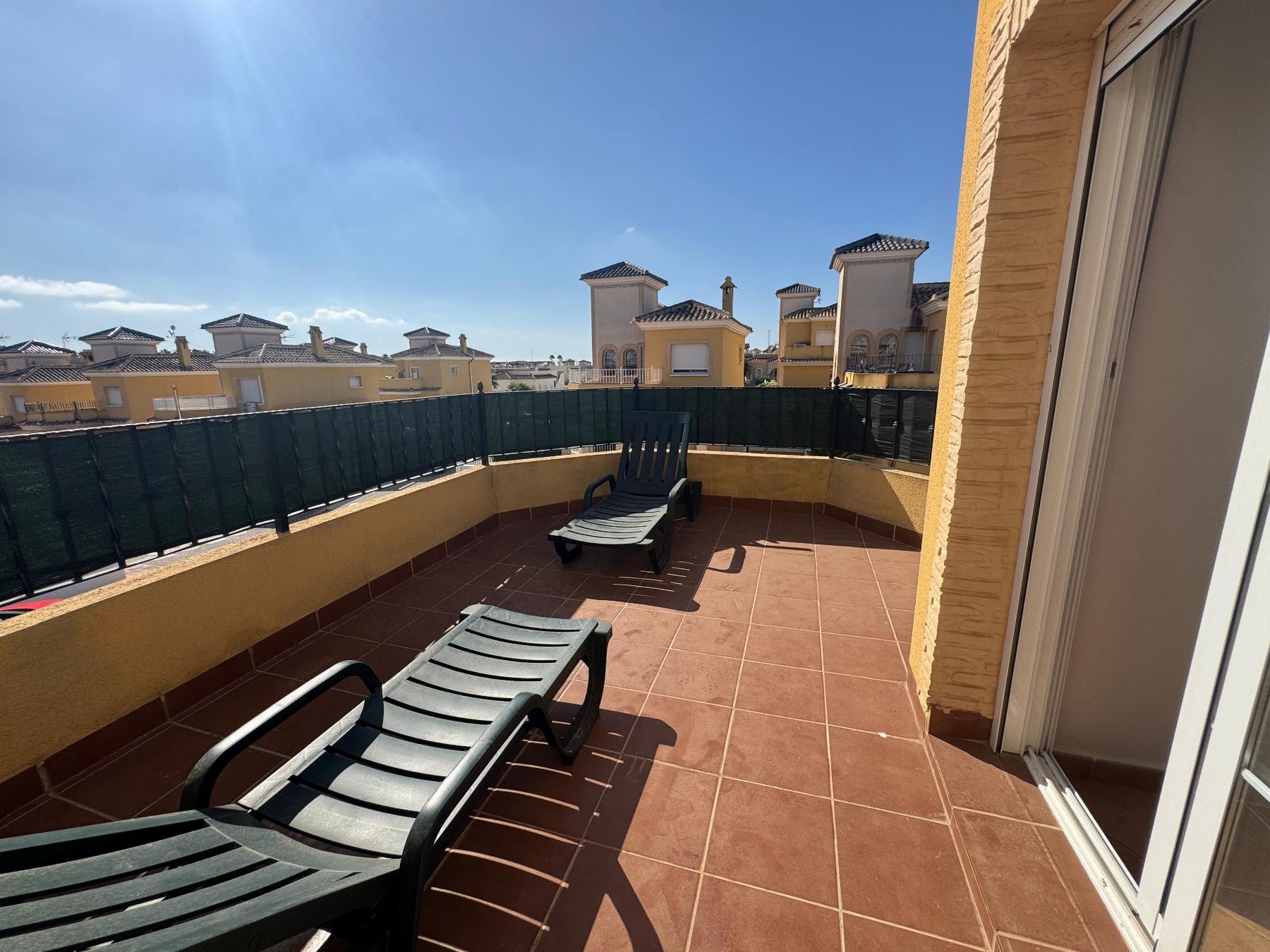 Chalet en venta en Algorfa