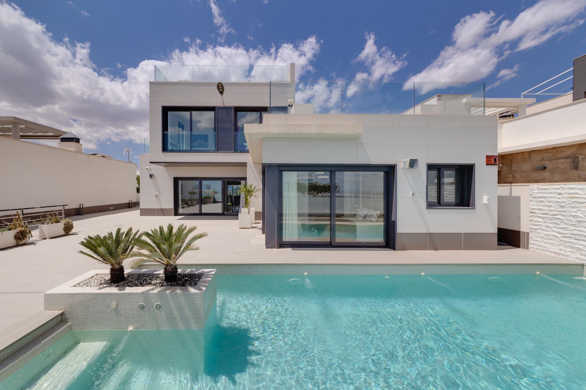 Villa en venta en San Miguel de Salinas