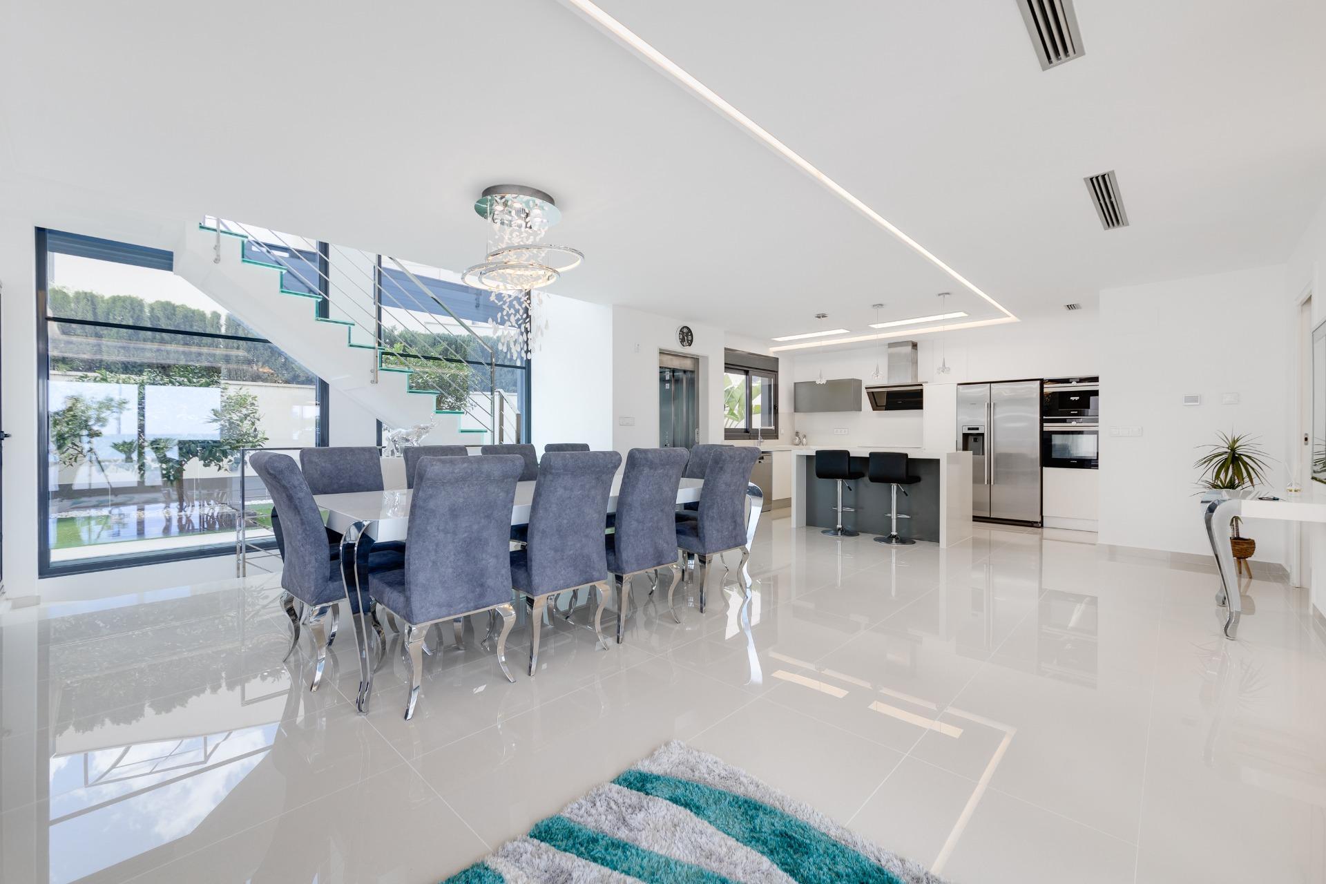 Villa en venta en San Miguel de Salinas