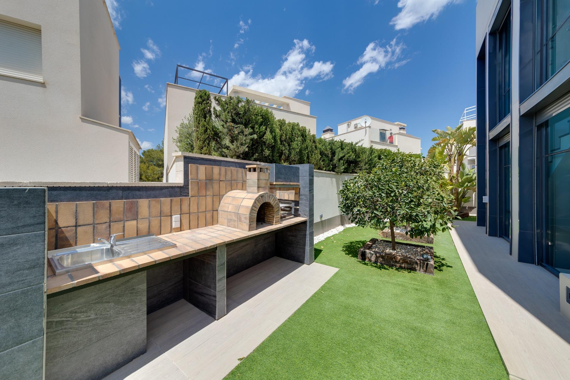 Villa en venta en San Miguel de Salinas