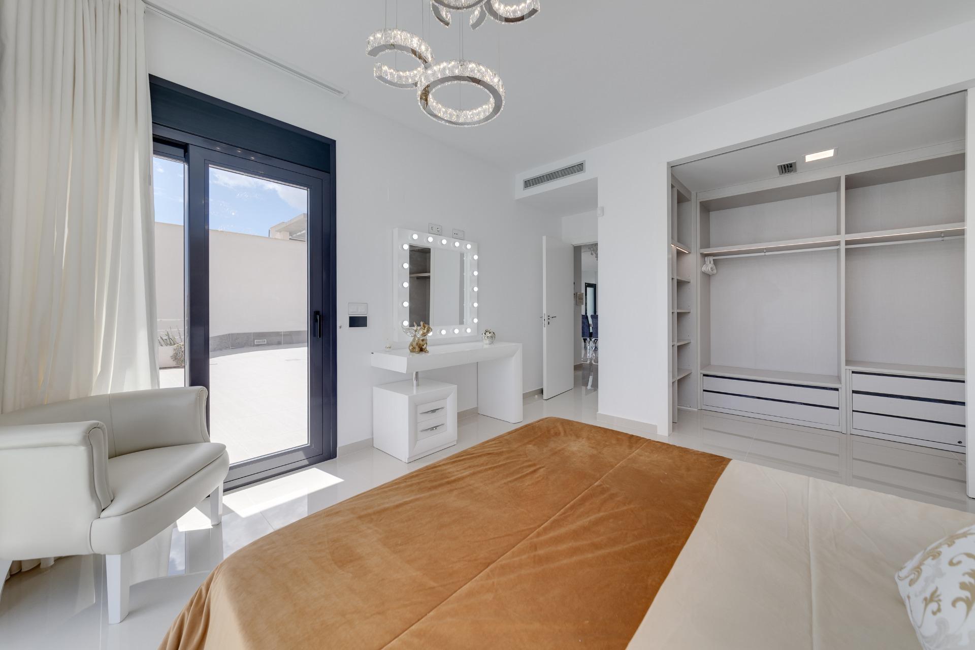 Villa en venta en San Miguel de Salinas