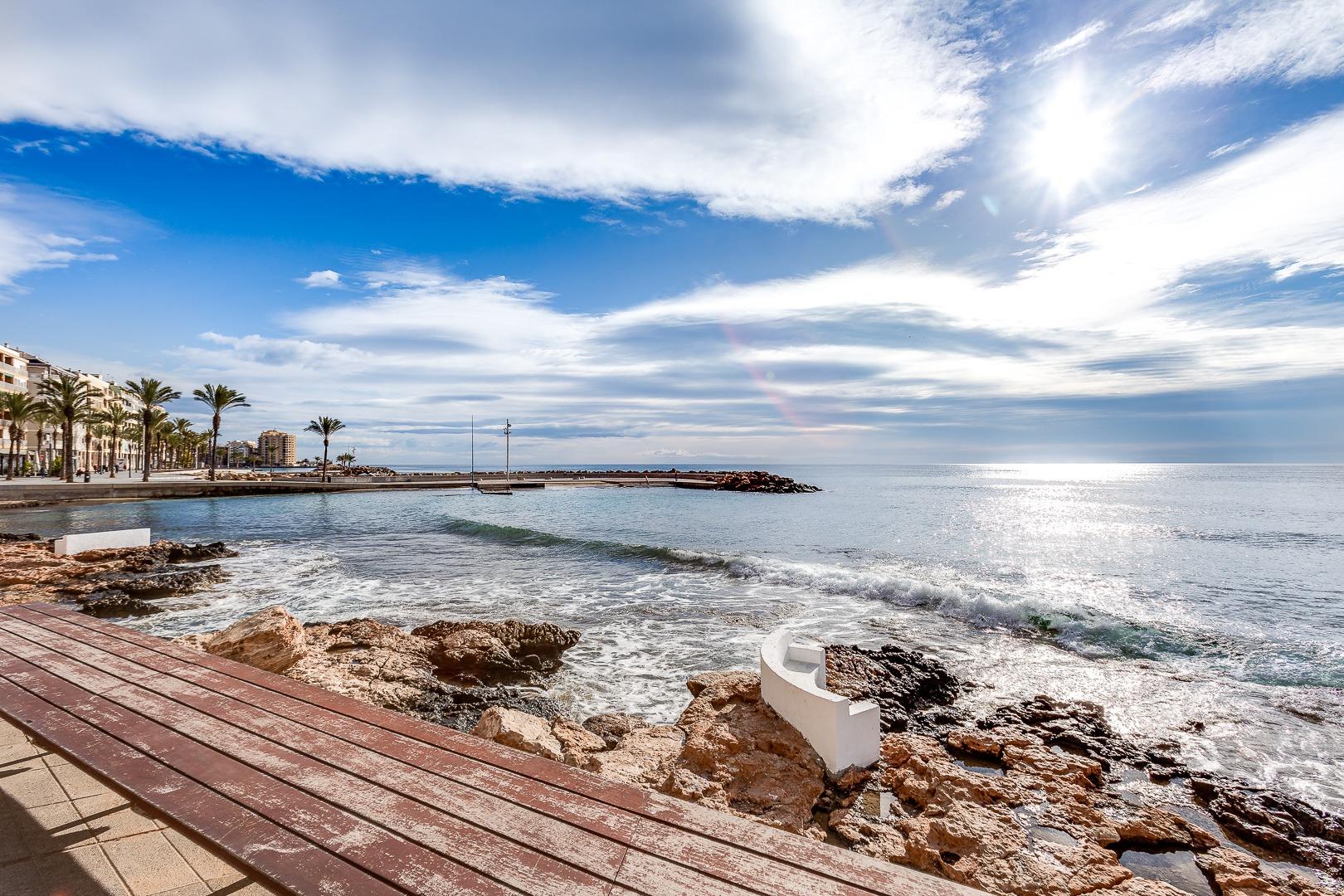 Pieni huoneisto myynnissä Torrevieja