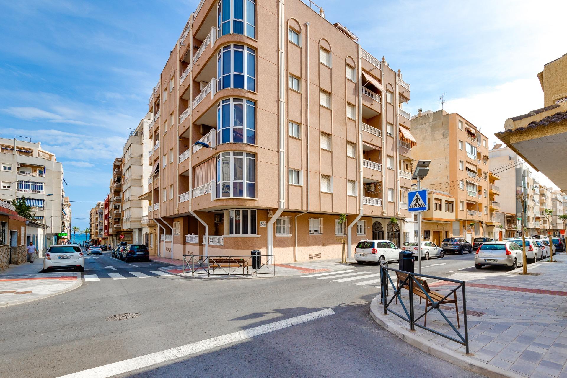 Pieni huoneisto myynnissä Torrevieja