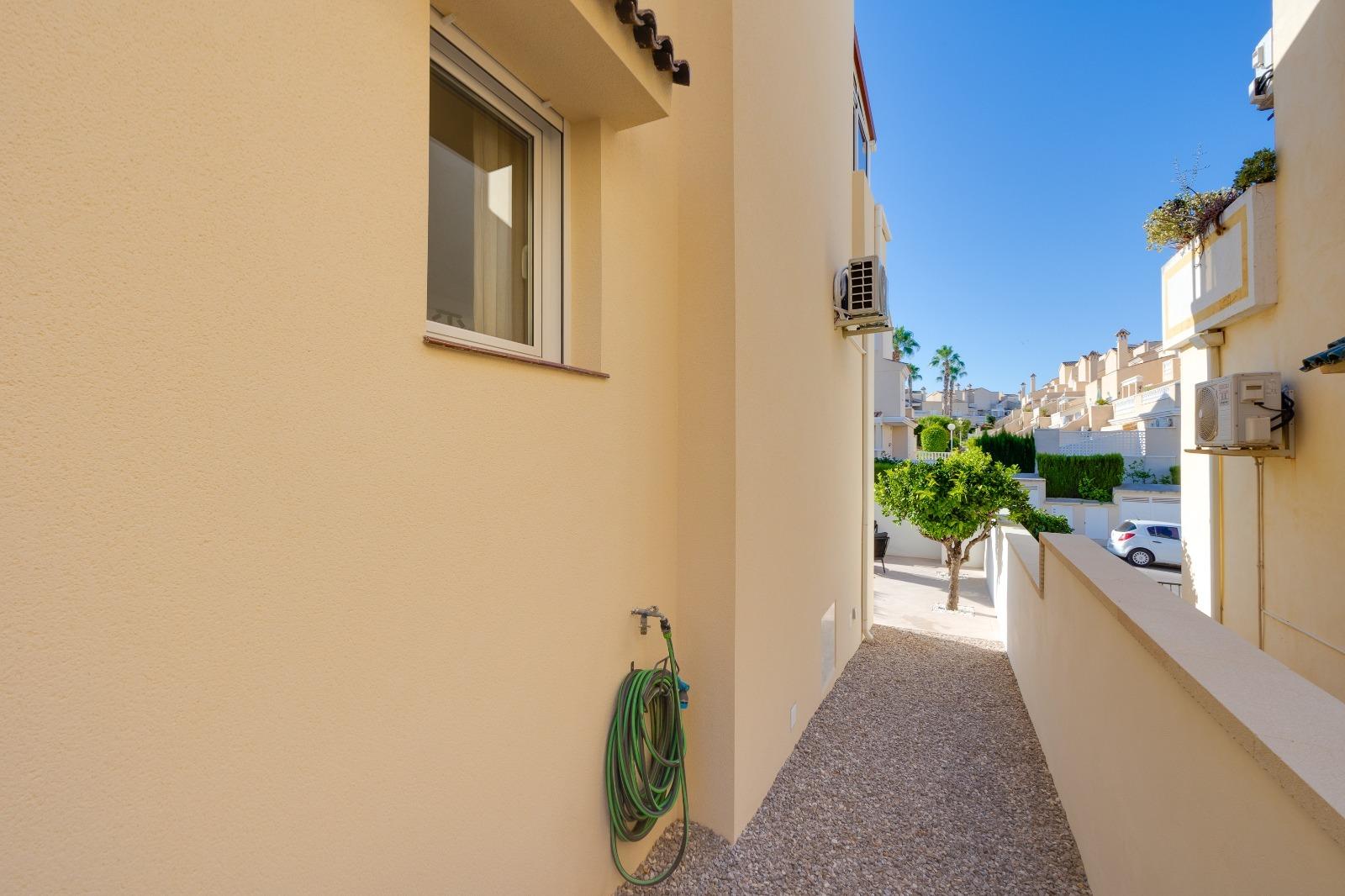 Casa en venta en Orihuela Costa