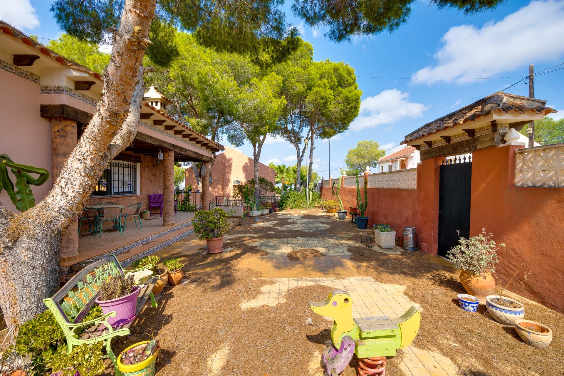 Villa en venta en San Miguel de Salinas