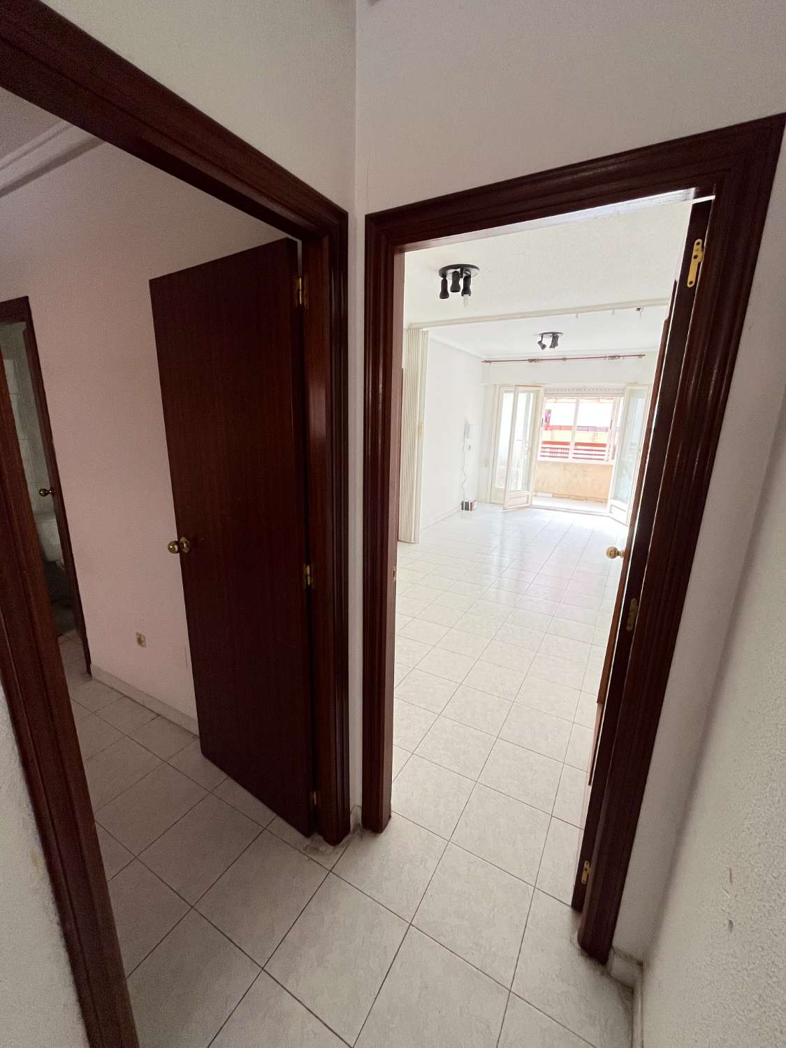 OCASIÓN!! APARTAMENTO PARA REFORMAR CON PISCINA Y ORIENTACIÓN SUR!