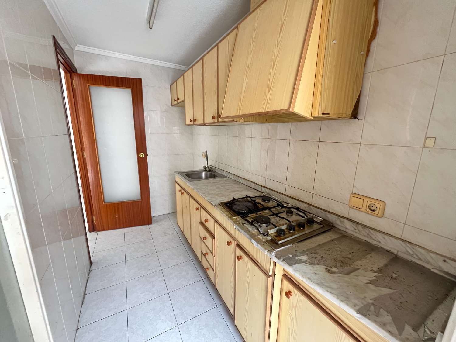 OCASIÓN!! APARTAMENTO PARA REFORMAR CON PISCINA Y ORIENTACIÓN SUR!