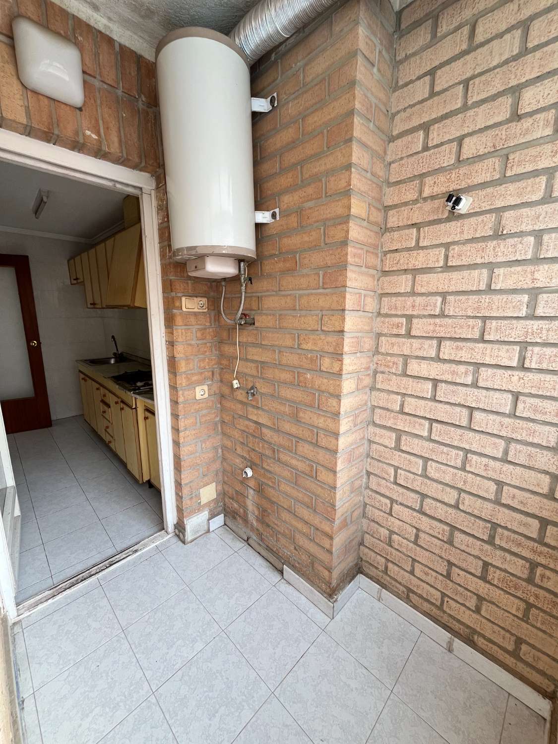 OCASIÓN!! APARTAMENTO PARA REFORMAR CON PISCINA Y ORIENTACIÓN SUR!