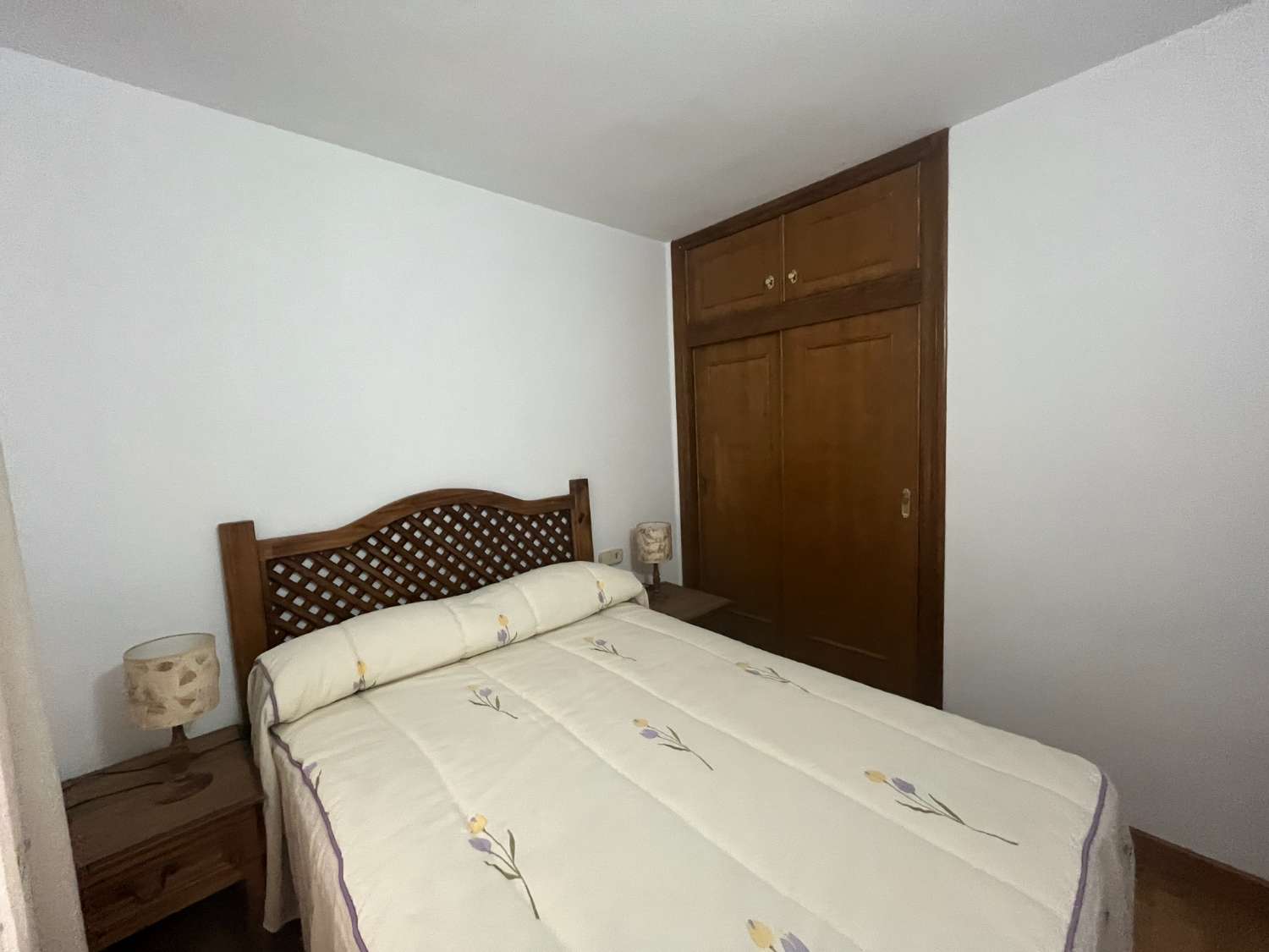 PISO CENTRO PUEBLO 4 DORMITORIOS 3 BAÑOS CON GARAJE Y TRASTERO