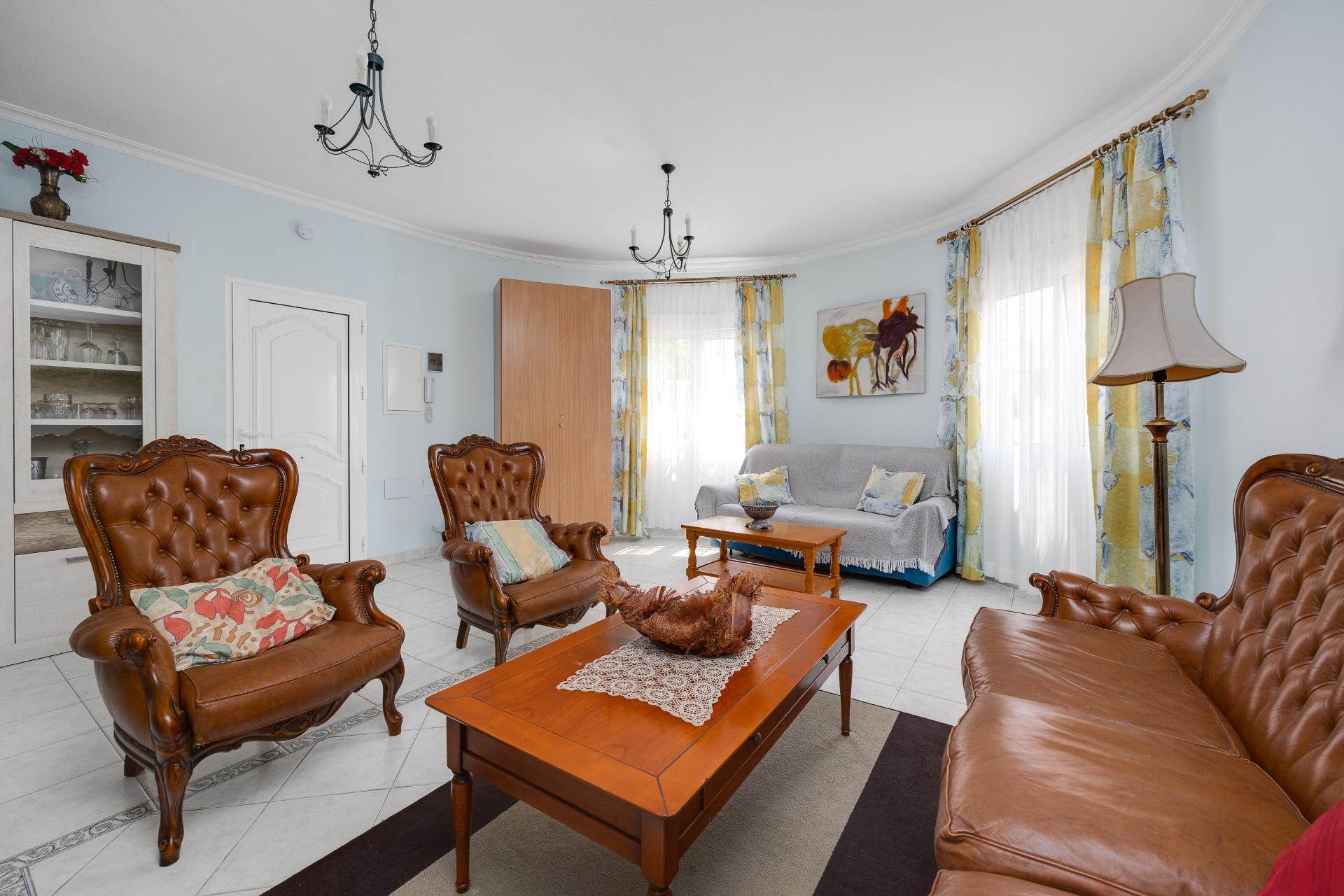 Villa en venta en Orihuela Costa