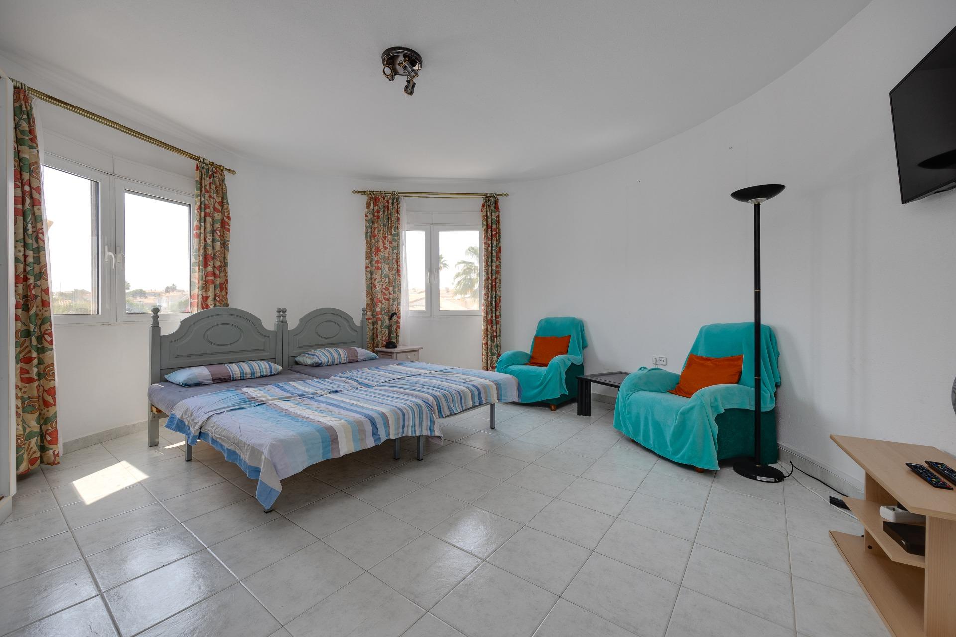 Villa en venta en Orihuela Costa