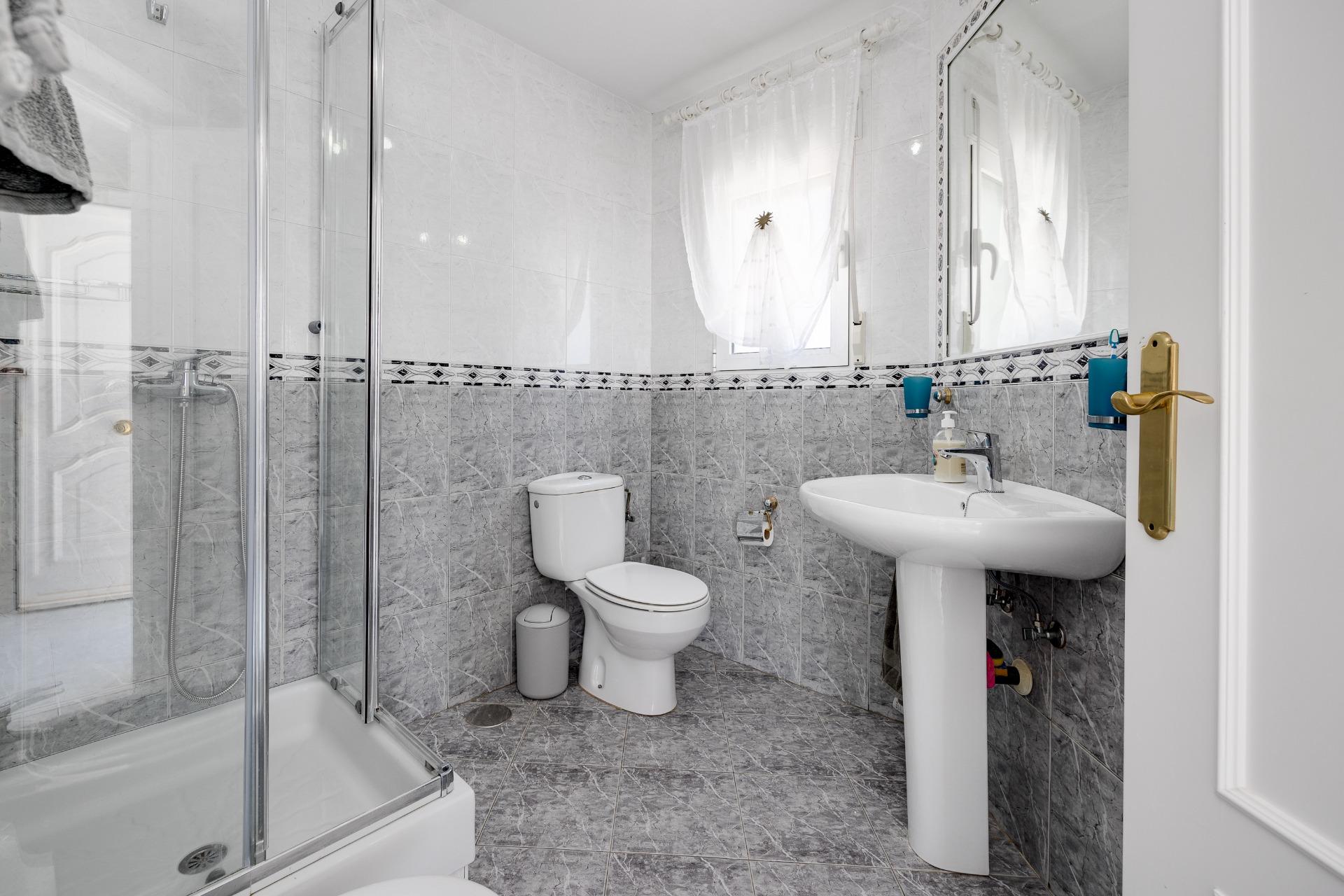 Villa en venta en Orihuela Costa