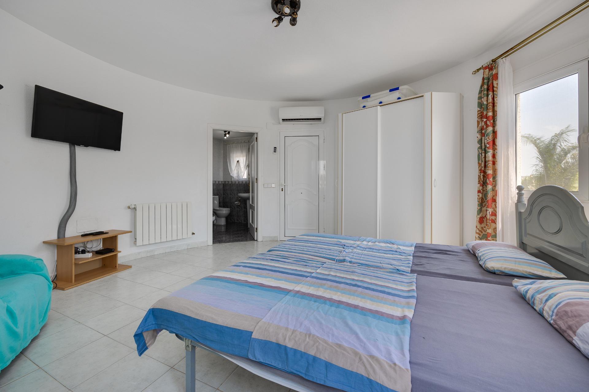 Villa en venta en Orihuela Costa