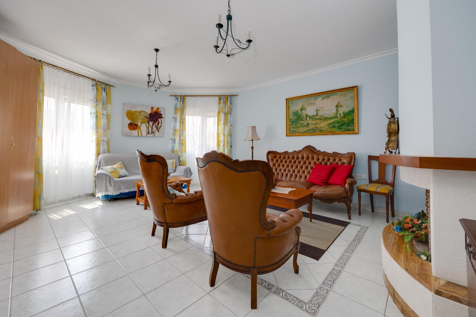 Villa en venta en Orihuela Costa