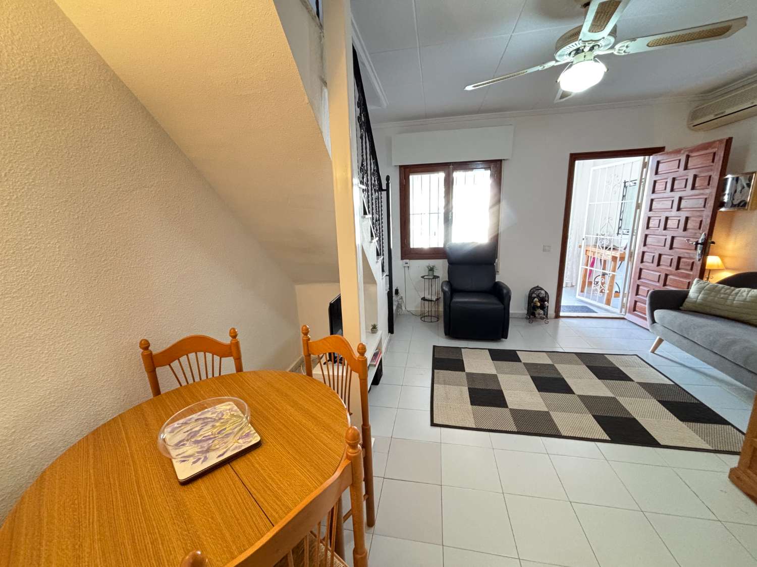 BUNGALOW 2 DORMITORIOS 2 BAÑOS