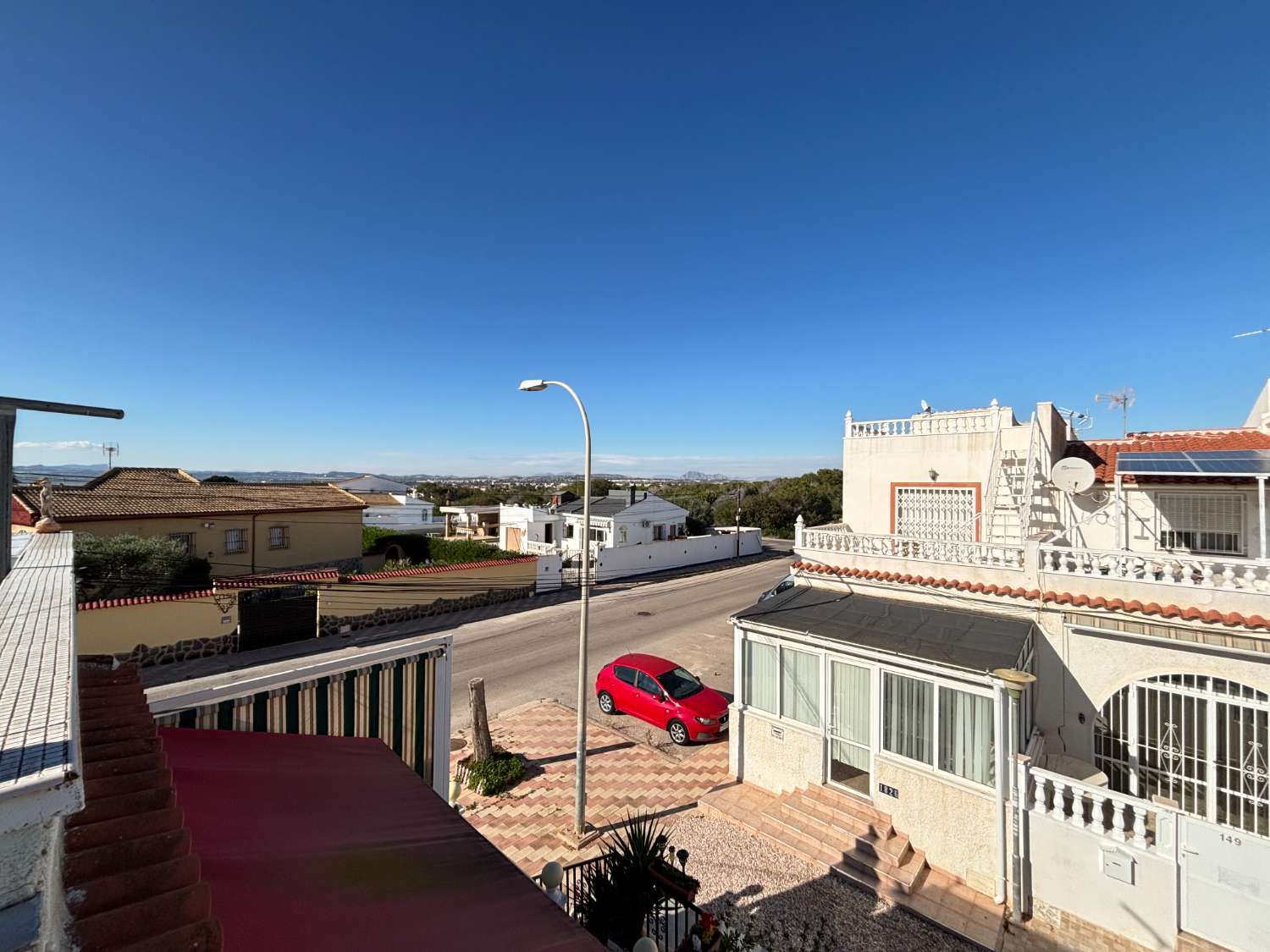 BUNGALOW 2 DORMITORIOS 2 BAÑOS