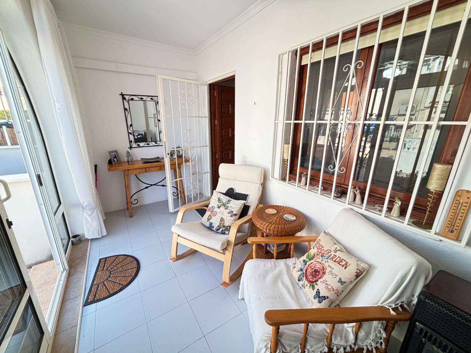 BUNGALOW 2 DORMITORIOS 2 BAÑOS