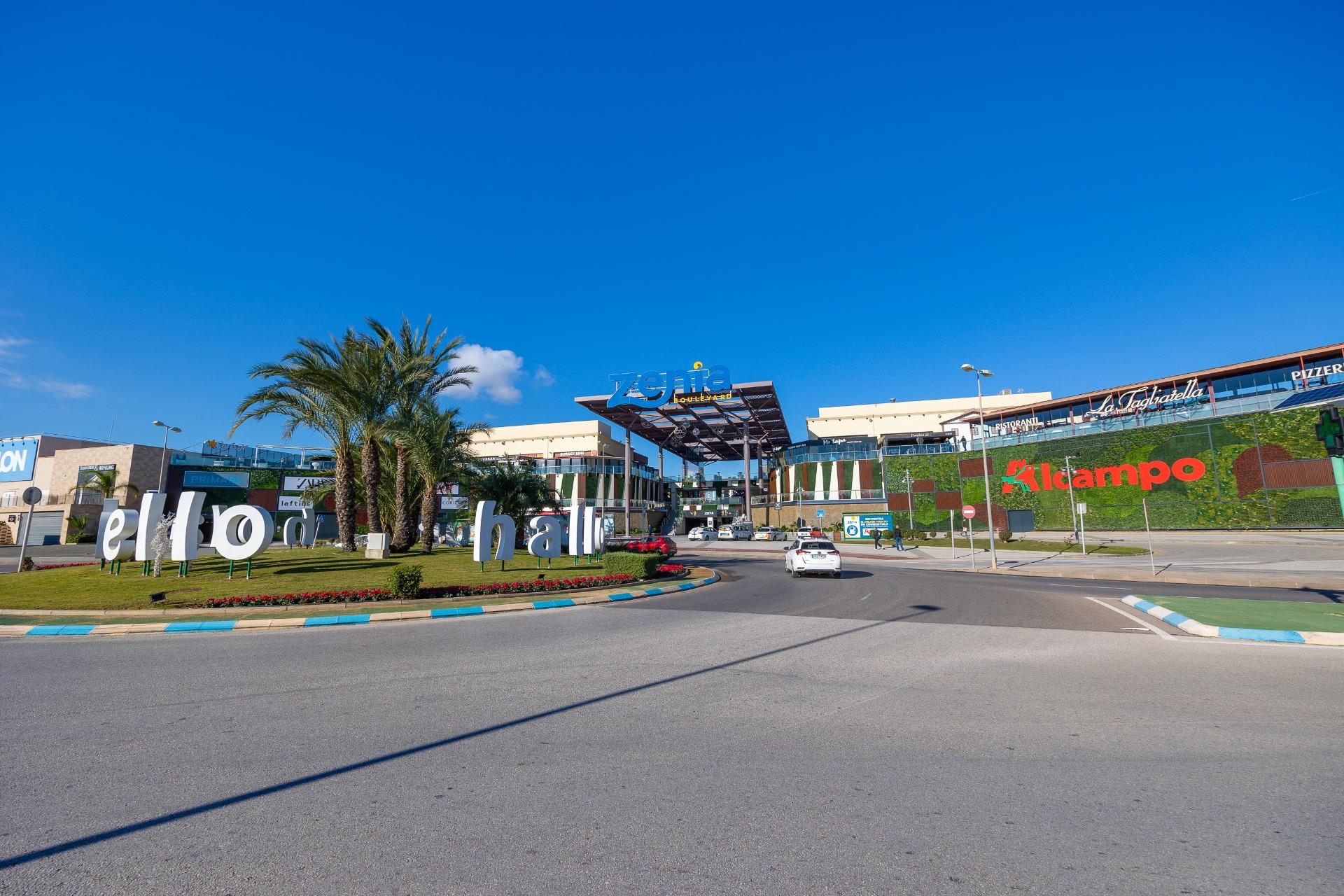 House for sale in Orihuela Costa