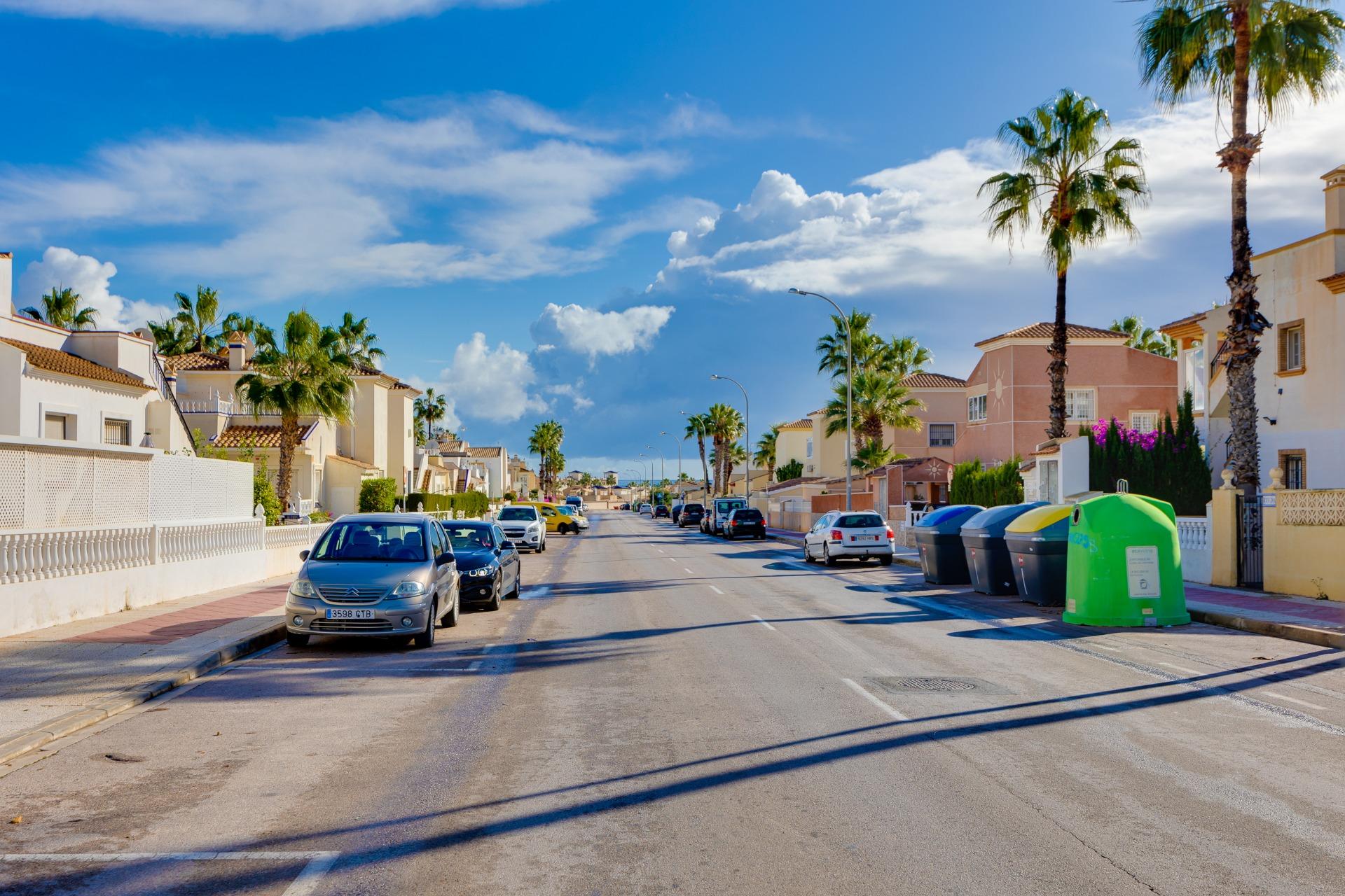 House for sale in Orihuela Costa