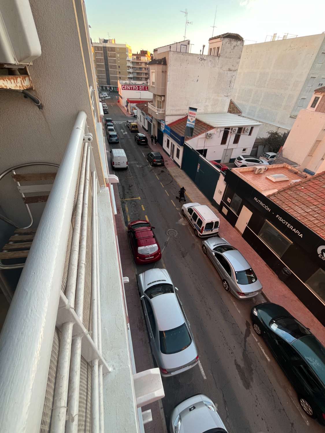 PISO CENTRO PUEBLO 3 DORMITORIOS 2 BAÑOS CERCA DE PLAYA